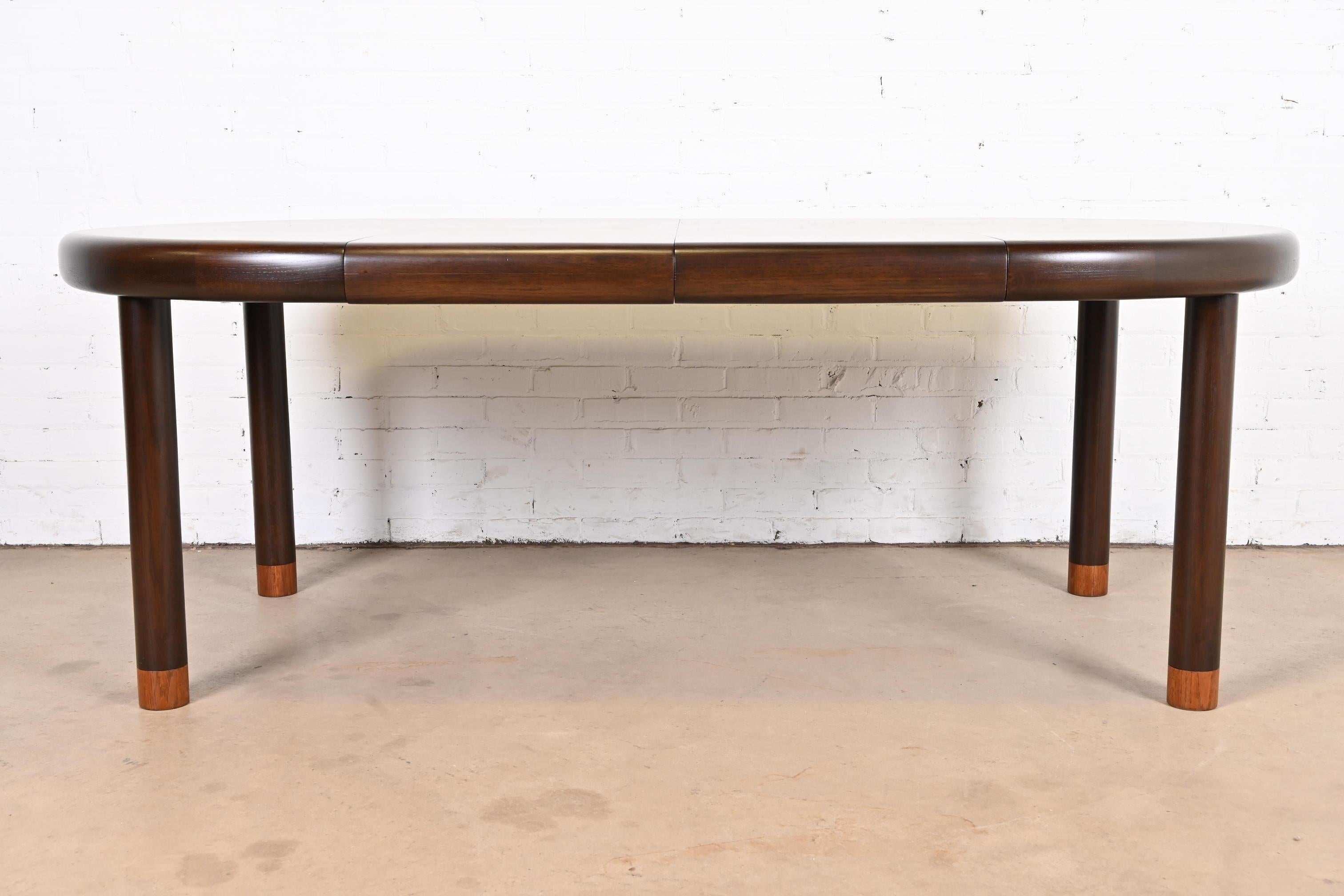 American Dunbar Mid-Century Modern Rosewood Extension Dining Table, Newly Refinished For Sale