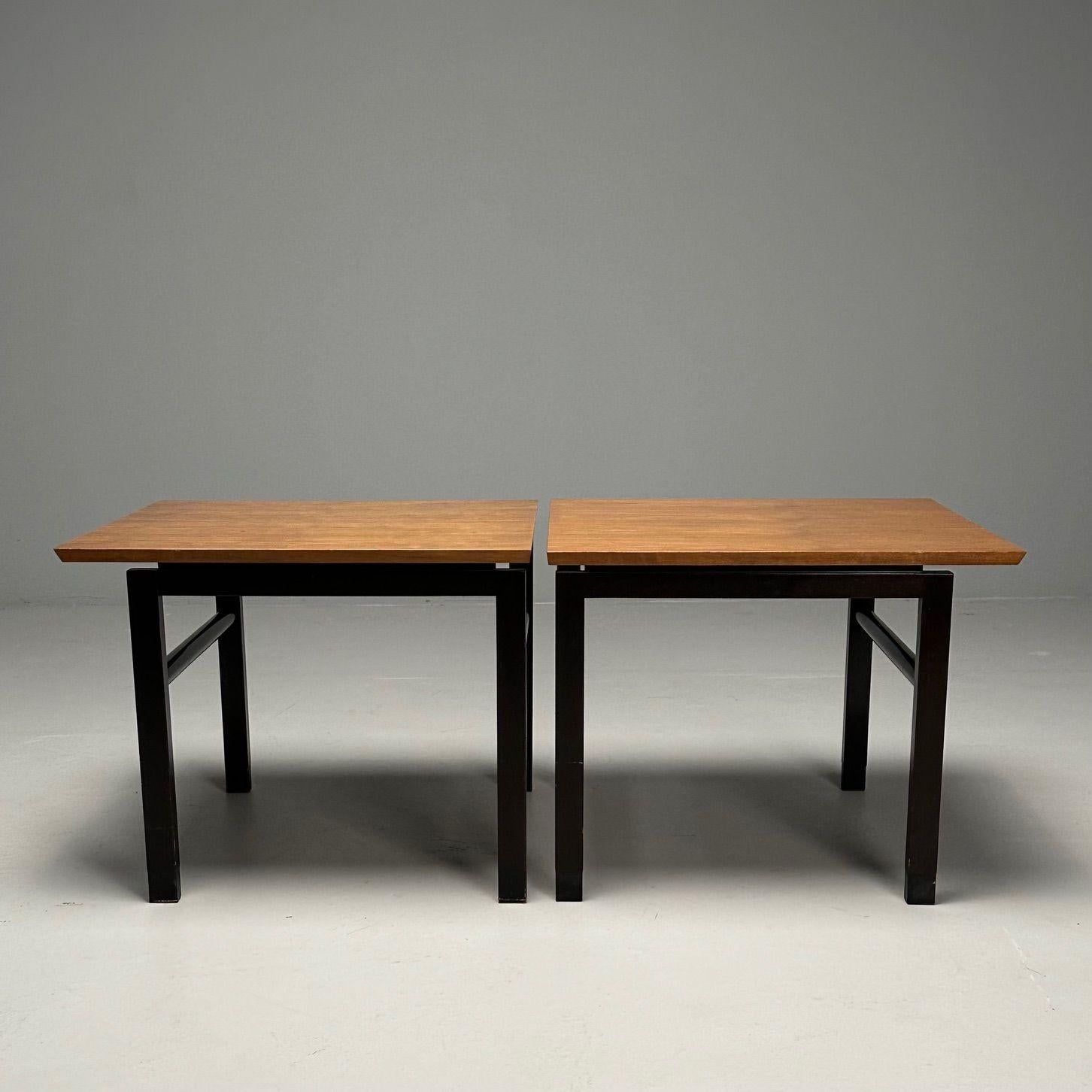 Métal Dunbar, Mid-Century Modern, Tables d'appoint, métal, noyer, USA, 1970 en vente