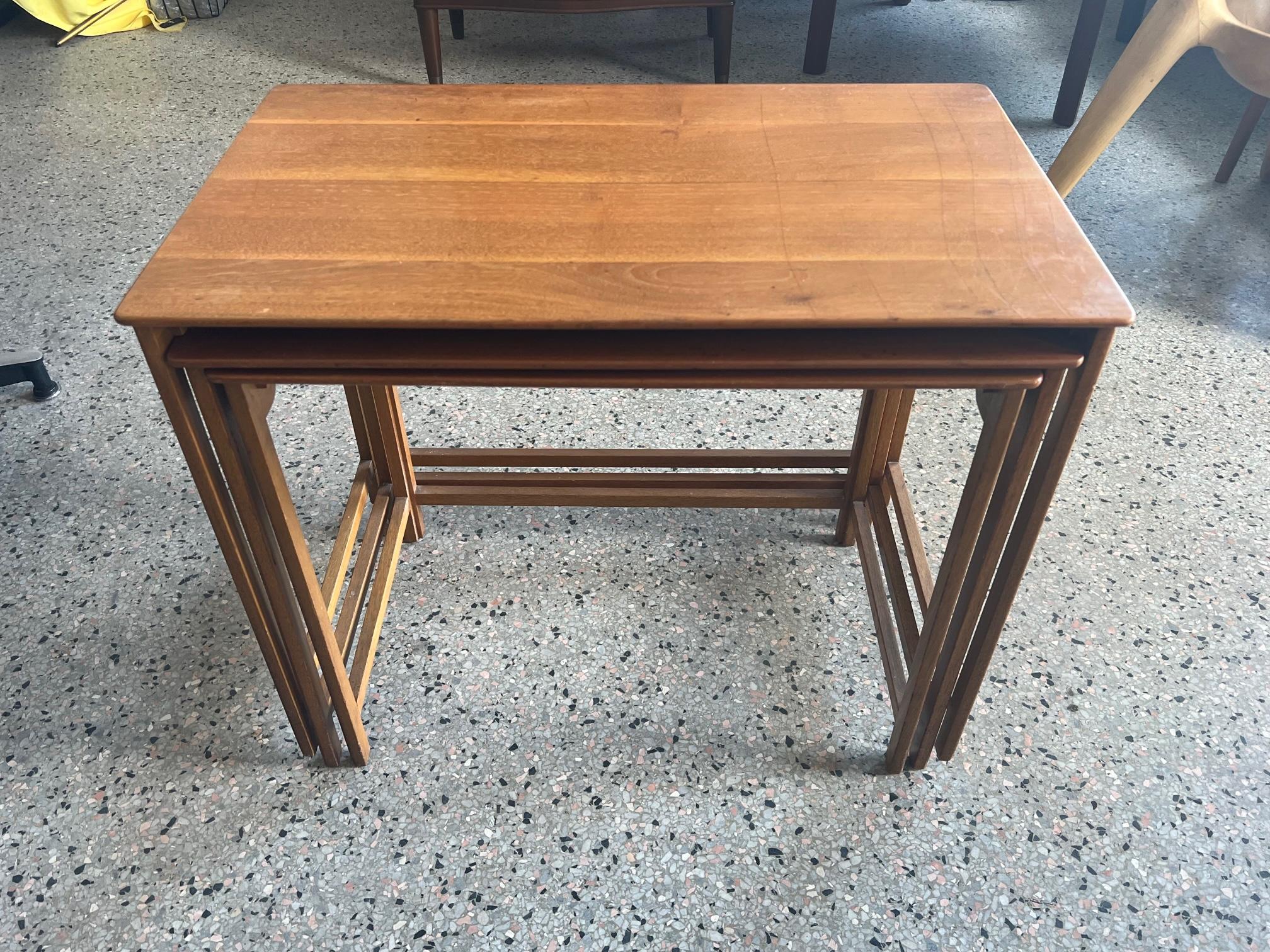 Mid-20th Century Dunbar Nesting Tables in Sap Walnut For Sale