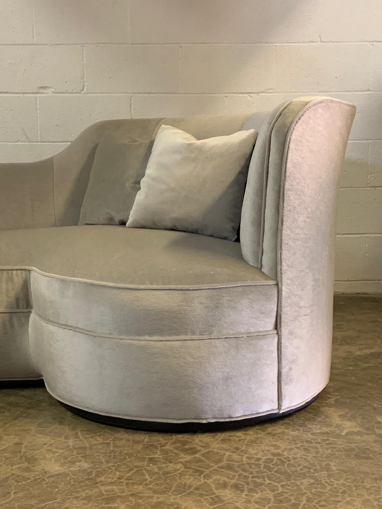 Dunbar Oasis Sofa by Edward Wormley 7