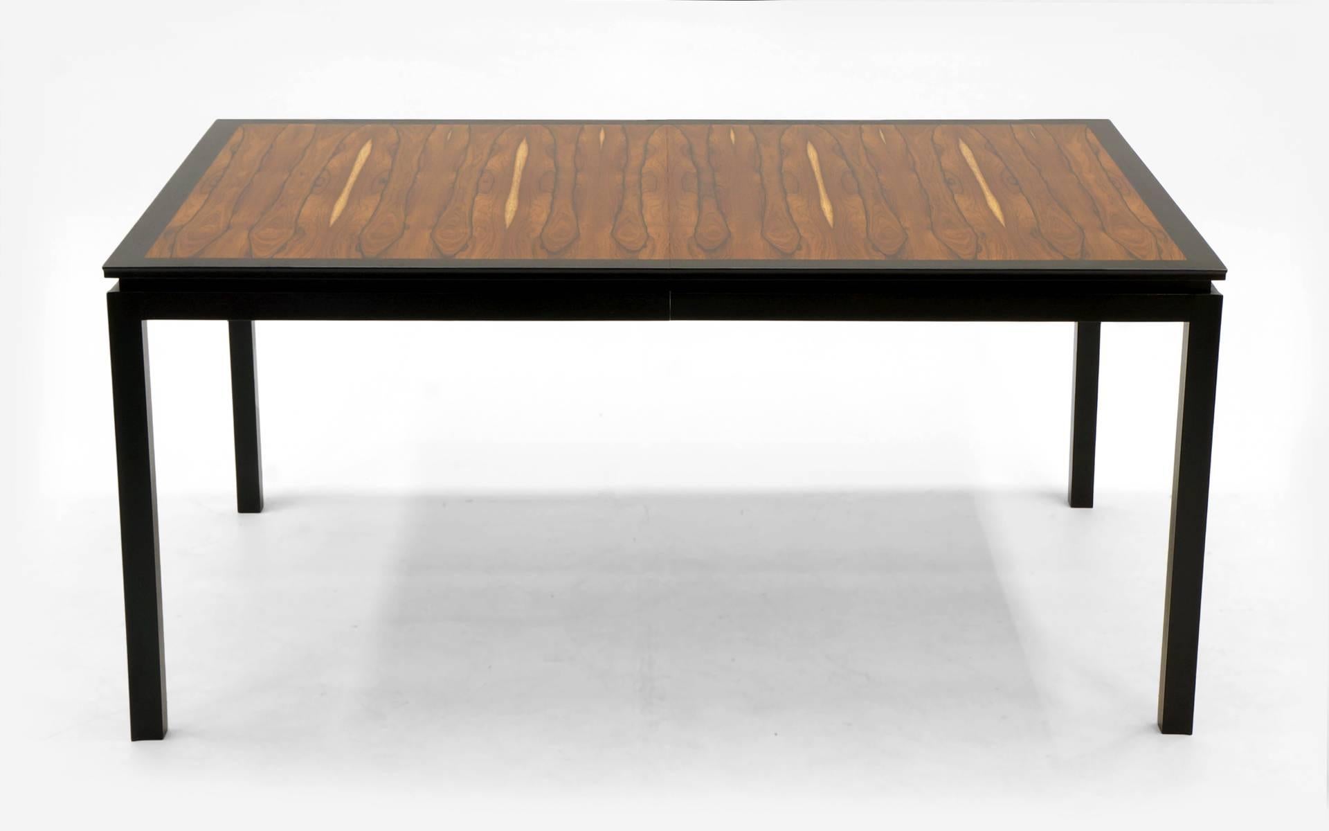 Dunbar Rosewood Dining Table, Expandable, Stunning In Excellent Condition In Kansas City, MO