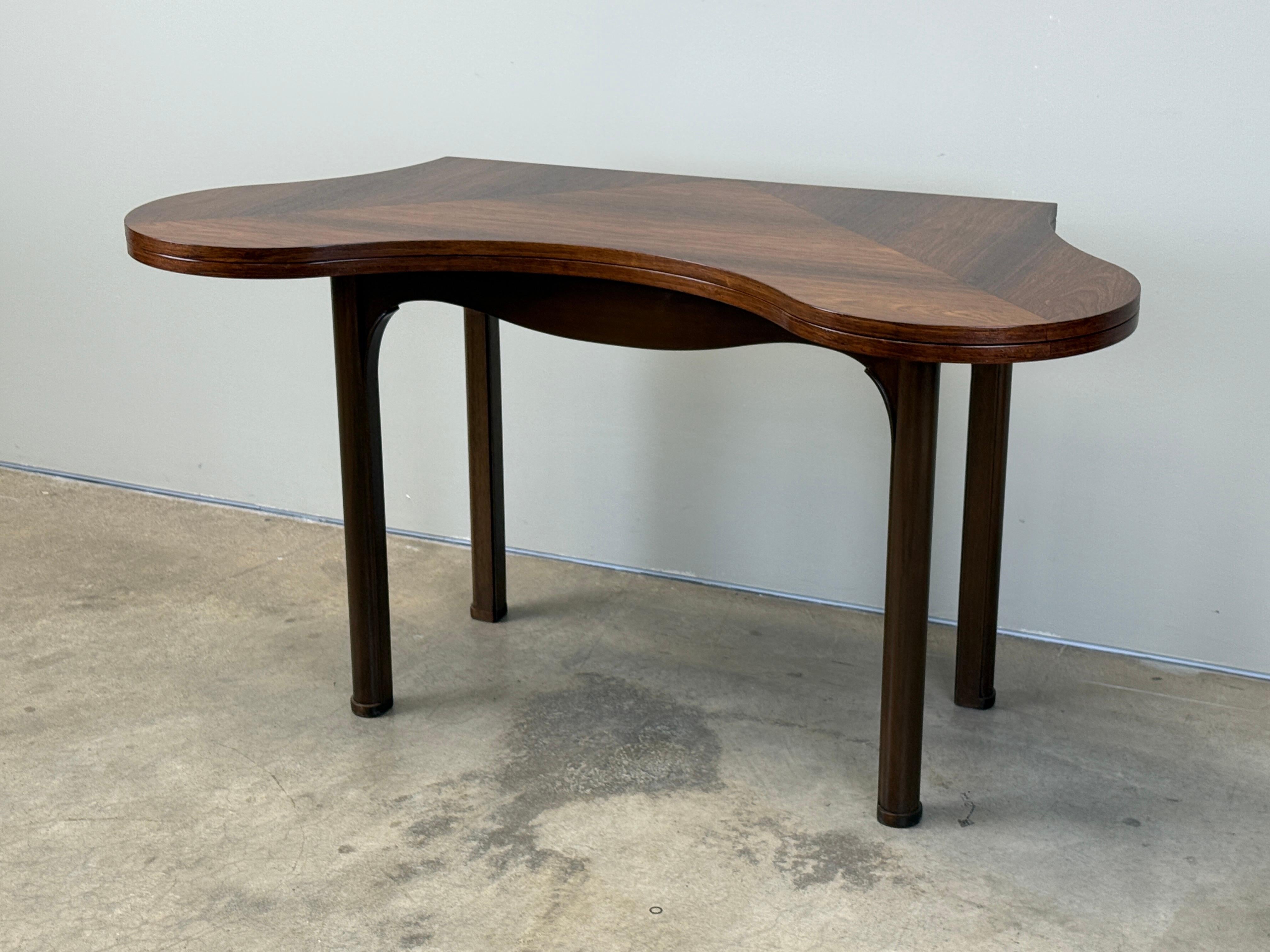 Consola / Mesa de Juegos Dunbar Rosewood Flip Top Clover mediados del siglo XX en venta