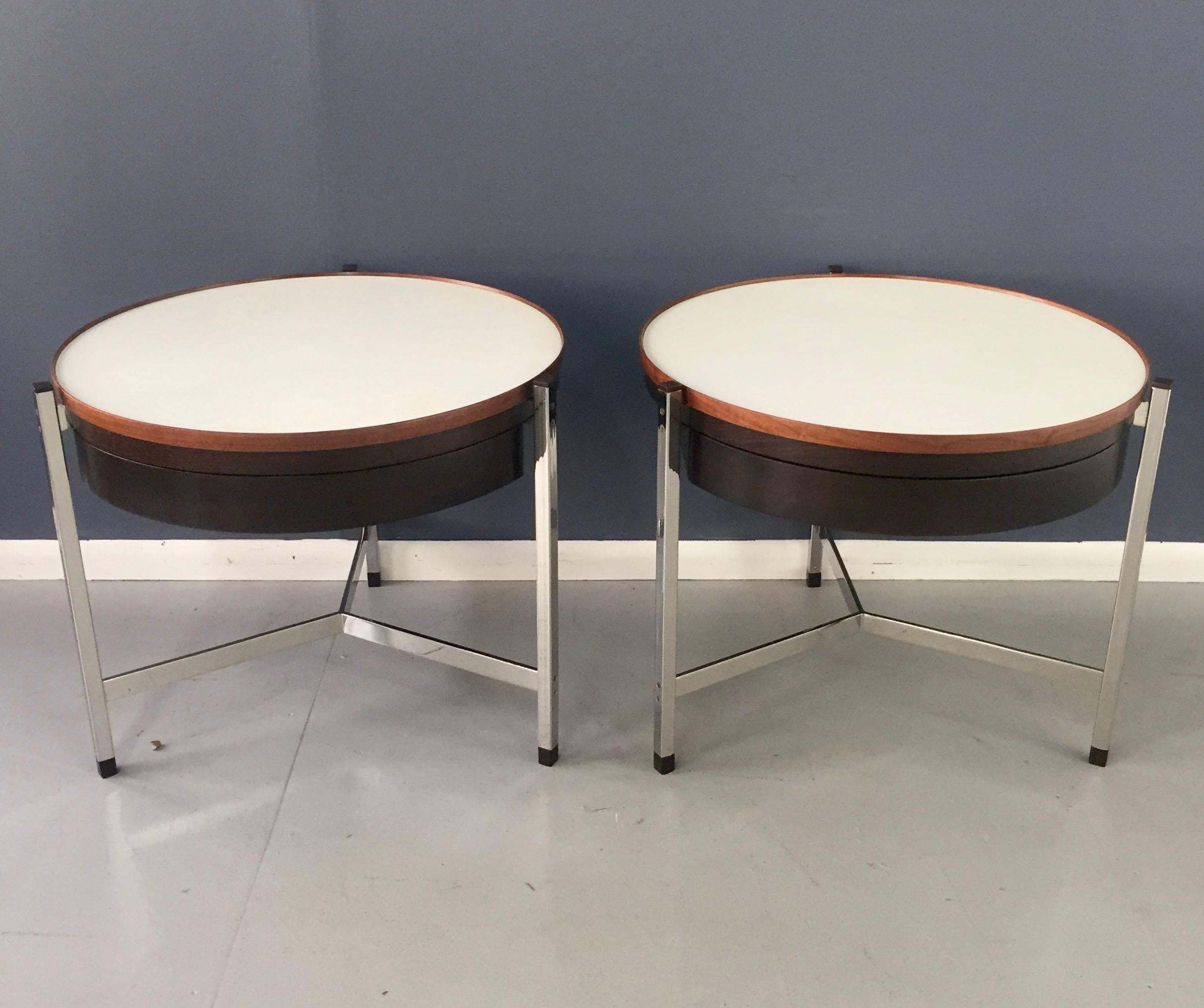 Dunbar Round Occasional Tables by Edward Wormley in Stainless Steel Midcentury For Sale 9