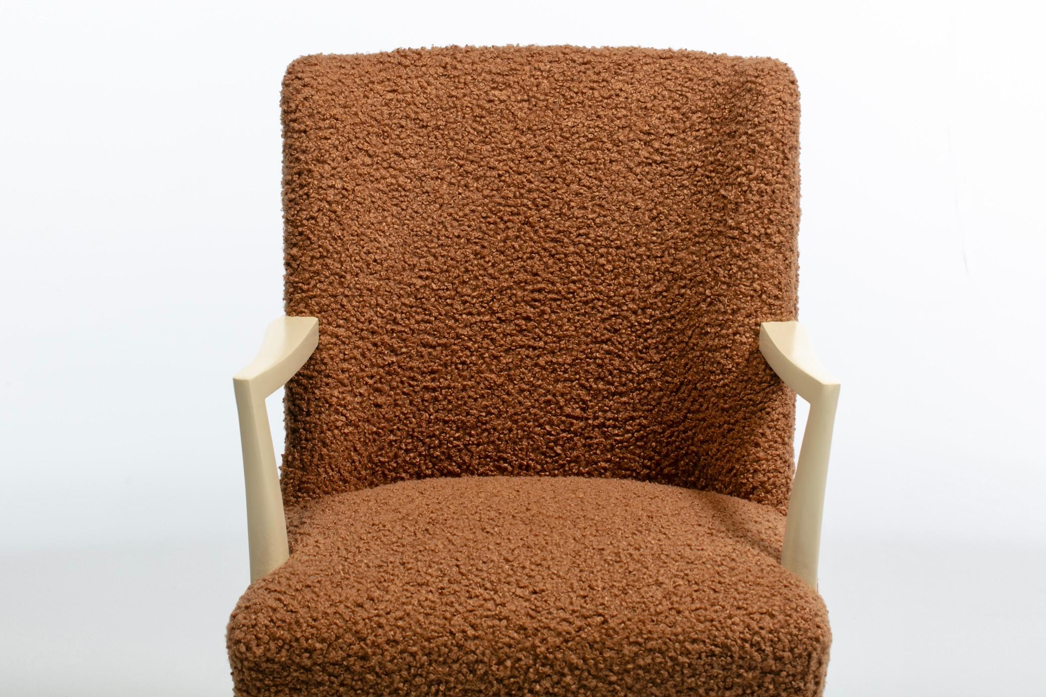 Dunbar Set of 10 Dining Chairs with Bleached Mahogany Frames & Cocoa Bouclé For Sale 9