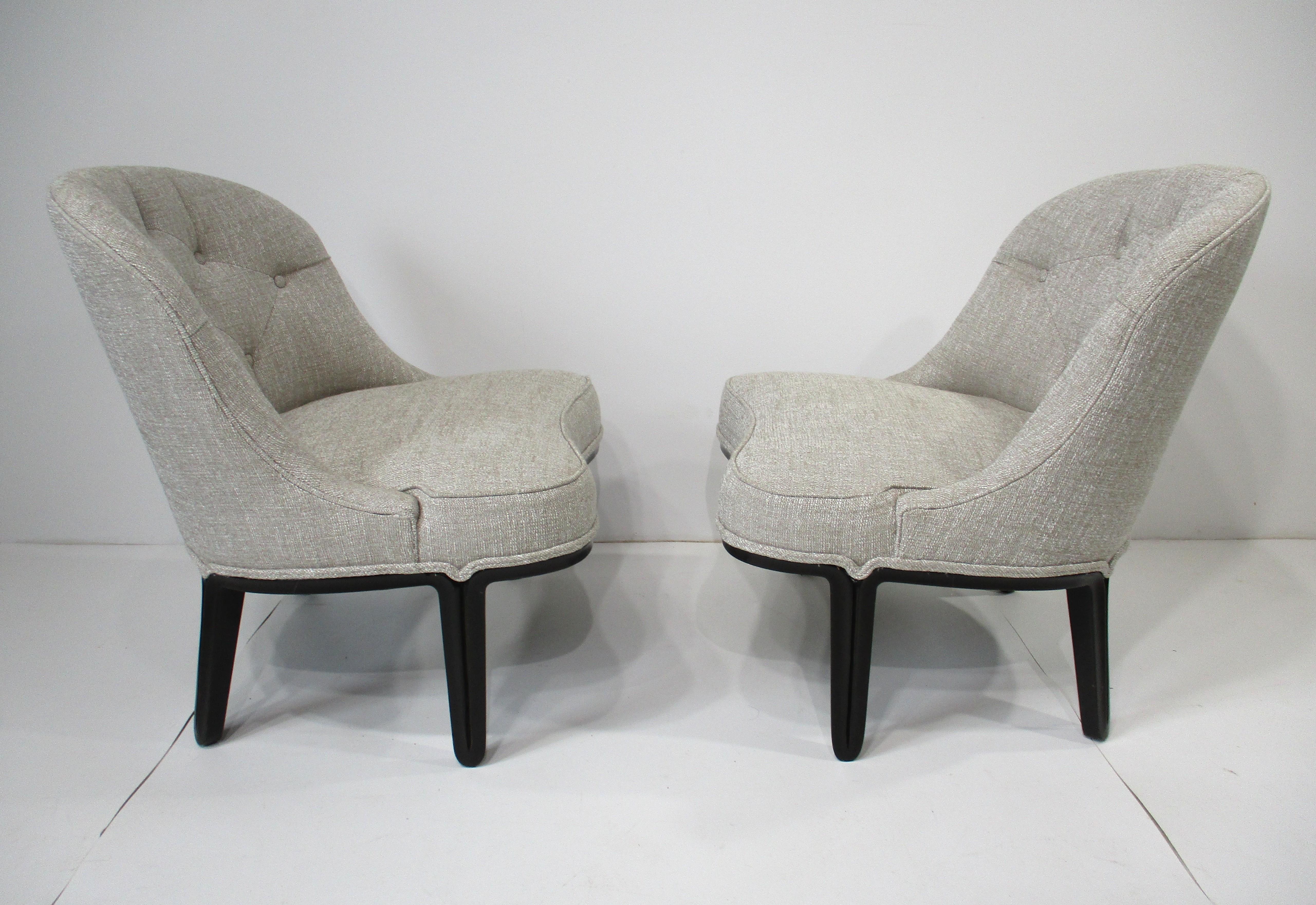 Sillones Dunbar de Edward Wormley para la Colección Janus Tapicería en venta