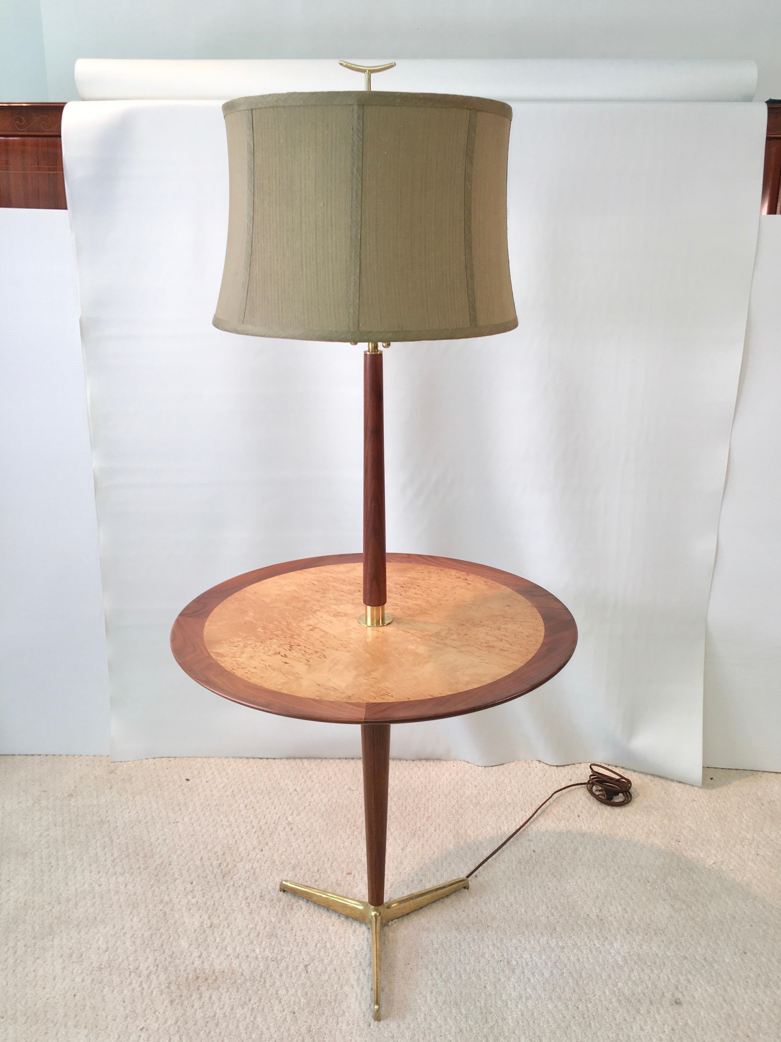 Rare Dunbar floor lamp/snack table combo, Model 4856, designed by Edward Wormley circa 1948. Original Dunbar tag on underside. Slender tapered walnut leg and lamp stem. Round top, 25