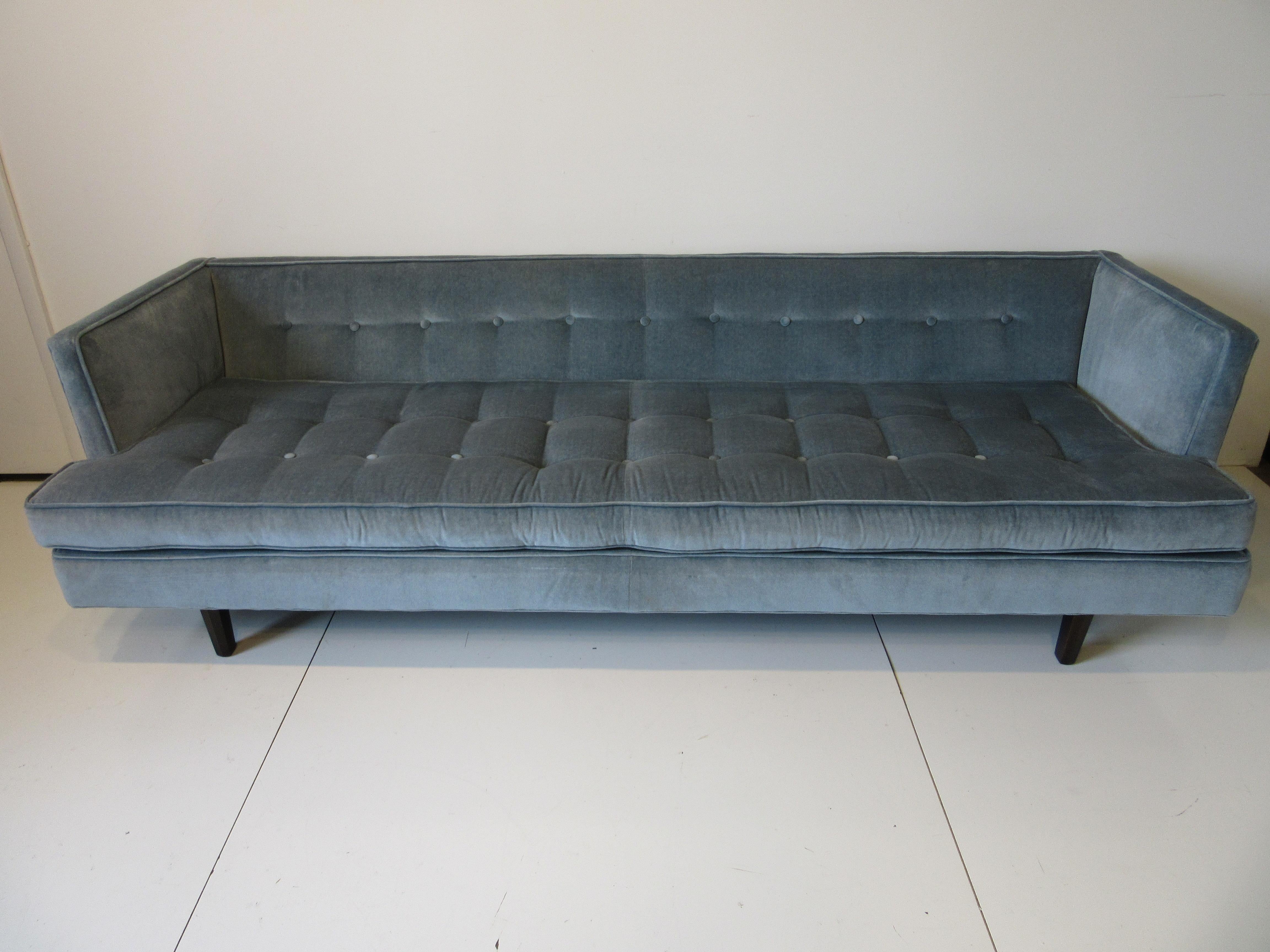 Dunbar Sofa Style # 520 by Edward Wormley 6