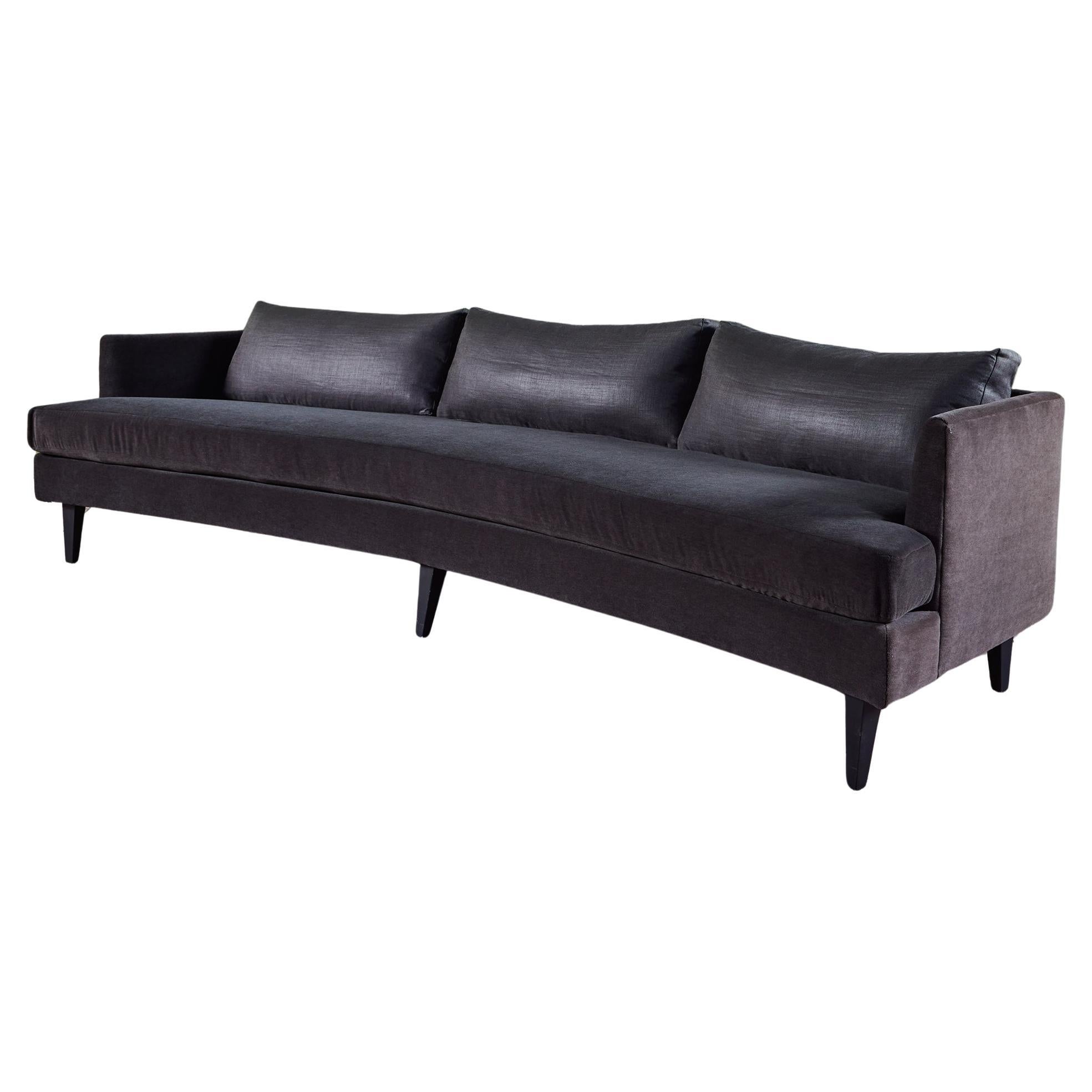 Dunbar-Stil Mohair-Sofa mit geschwungenem Sofa im Angebot