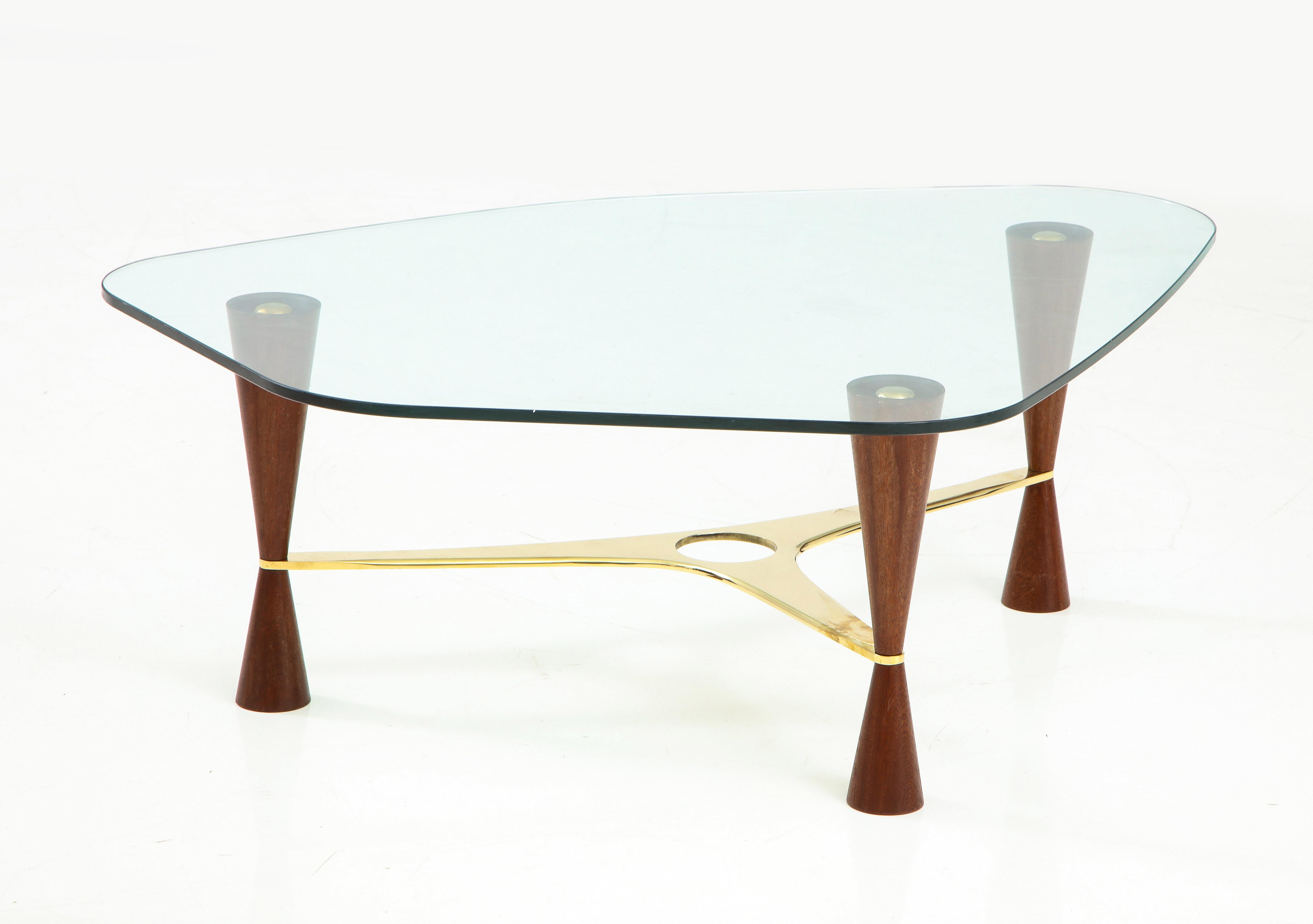 Italian Contemporary Walnut Brass & Glass Cocktail Table In Excellent Condition In New York, NY