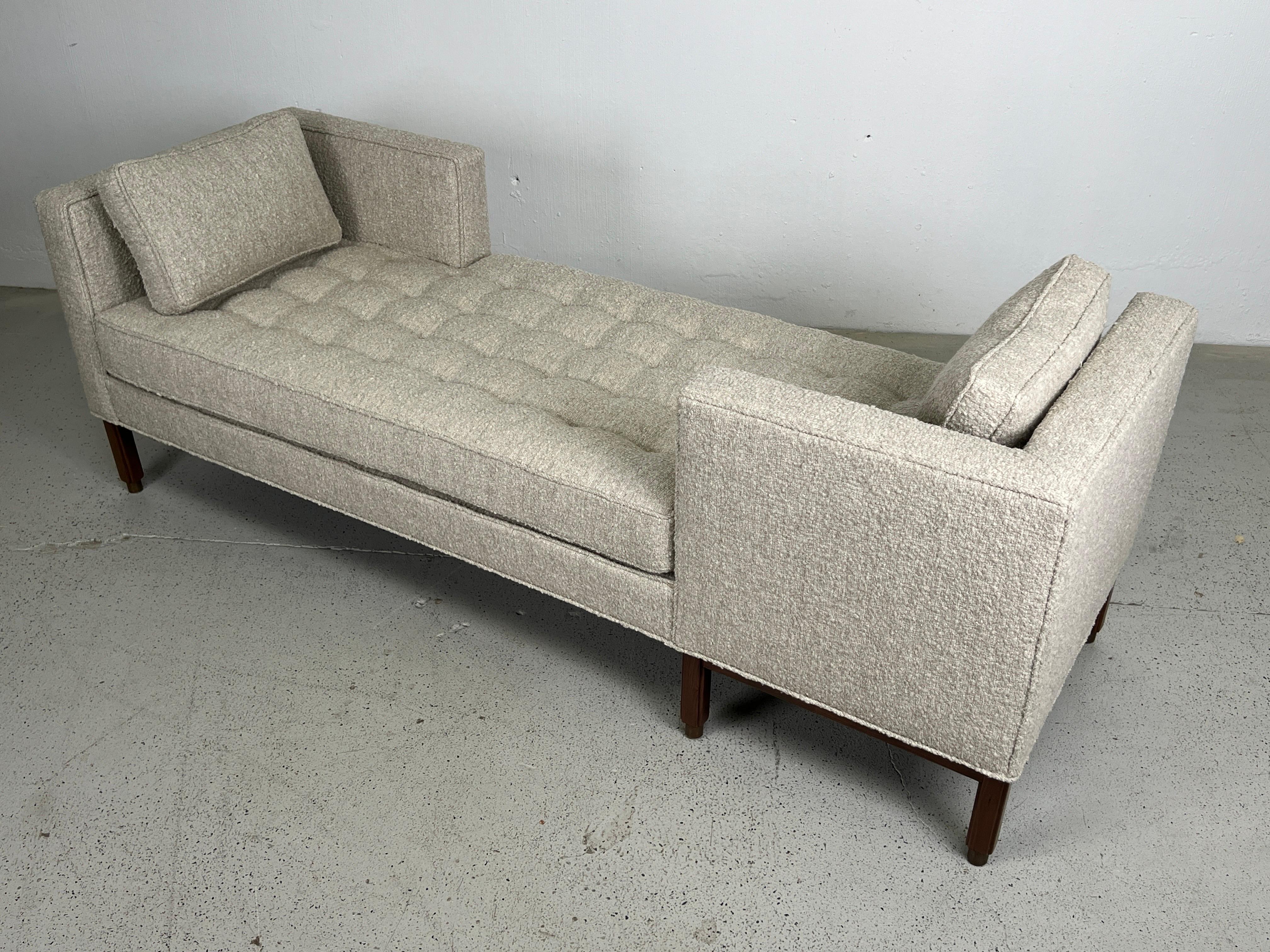 Dunbar Tete-a-Tete Sofa by Edward Wormley for Dunbar For Sale 5