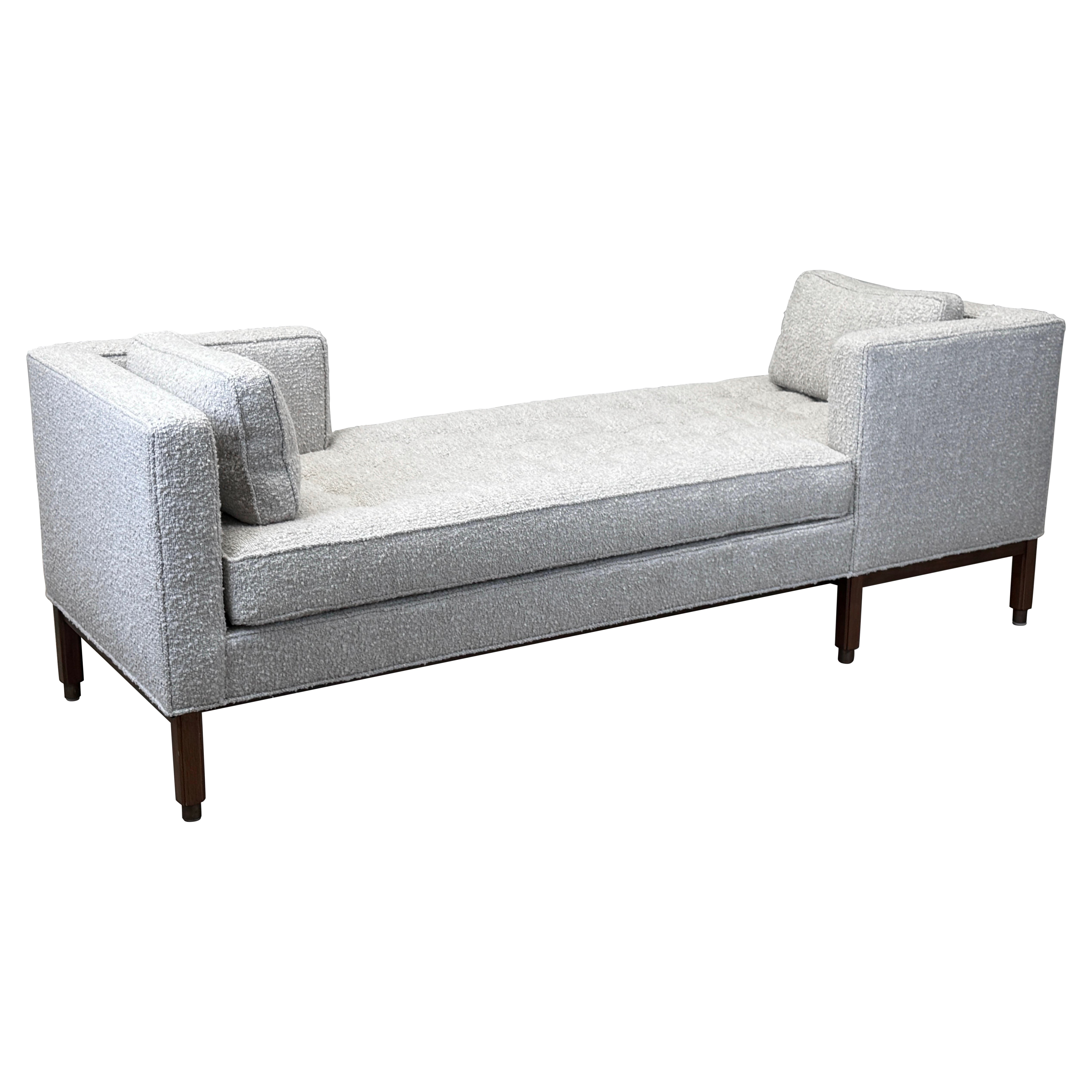 Dunbar Tete-a-Tete Sofa by Edward Wormley for Dunbar im Angebot