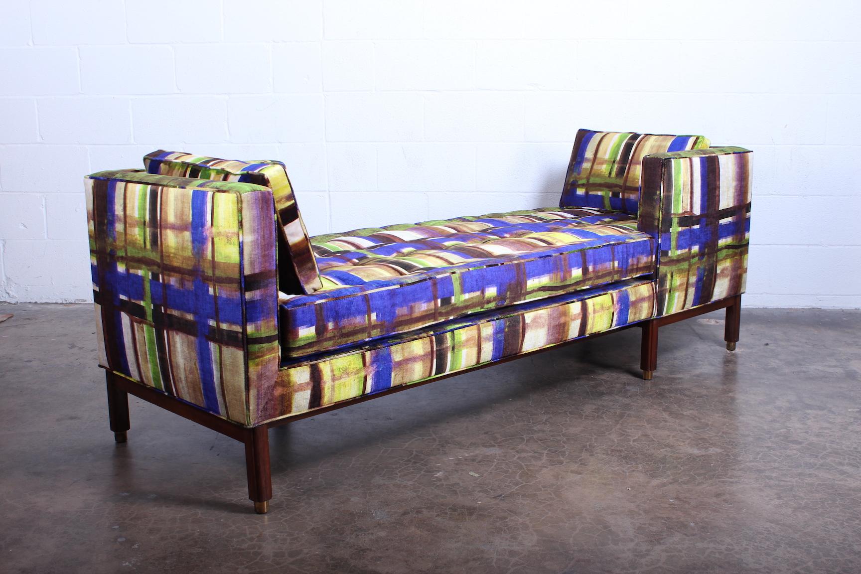 Dunbar Tete-a-Tete Sofa by Edward Wormley 6