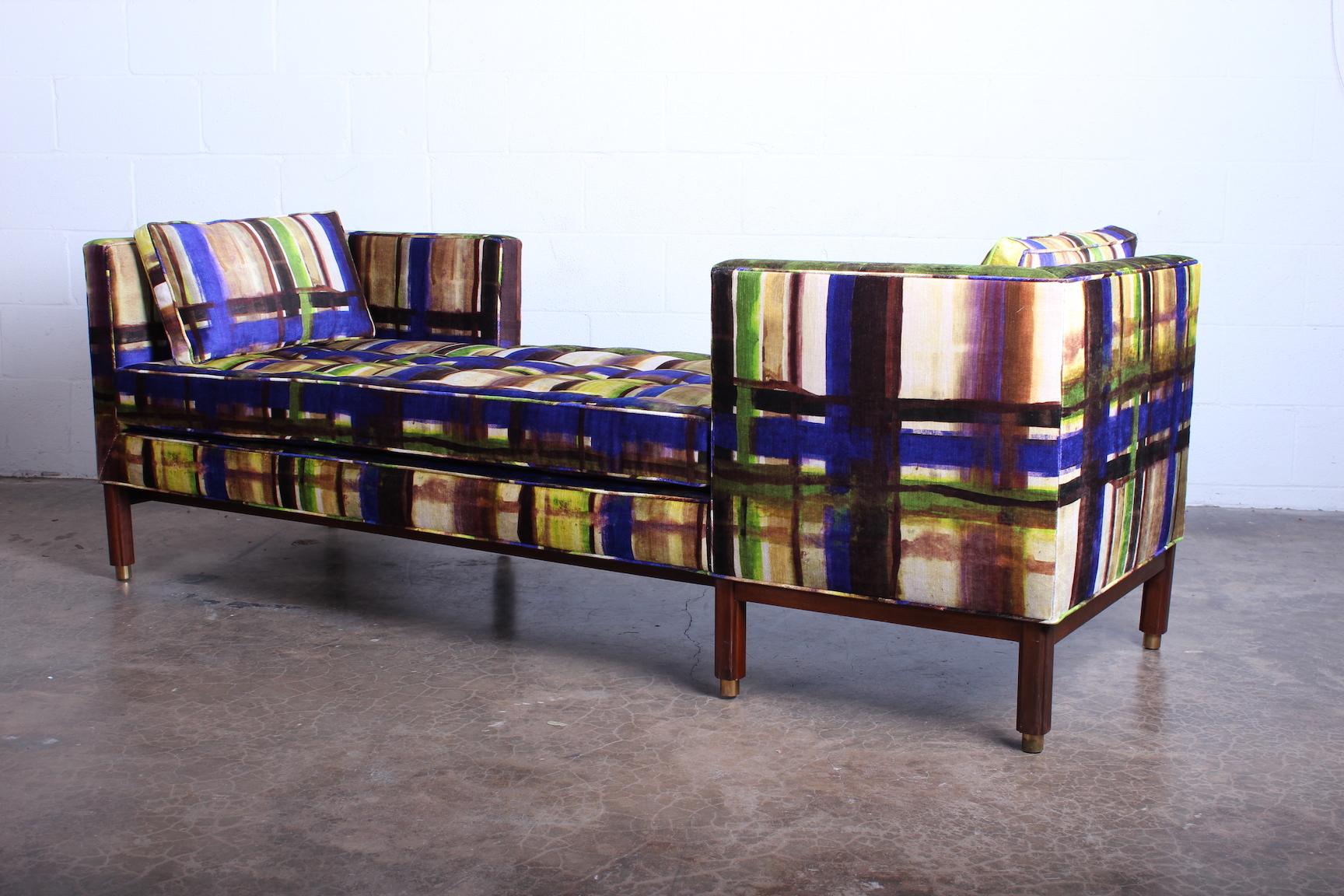Tete-a-tete sofa / daybed designed by Edward Wormley for Dunbar. Fully restored and upholstered in 