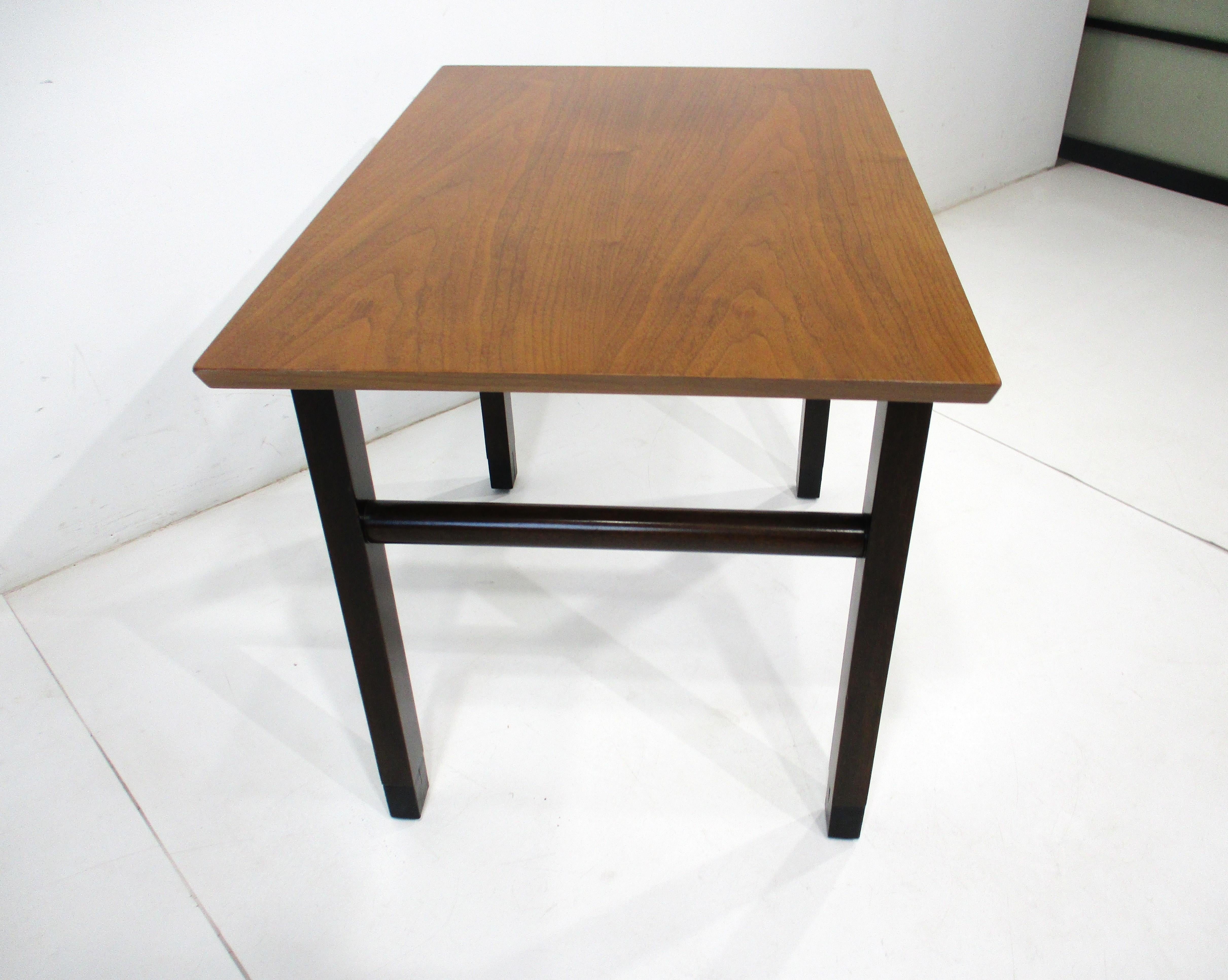Mid-Century Modern Dunbar Walnut Cantilever Topped End Table by Edward Wormley For Sale