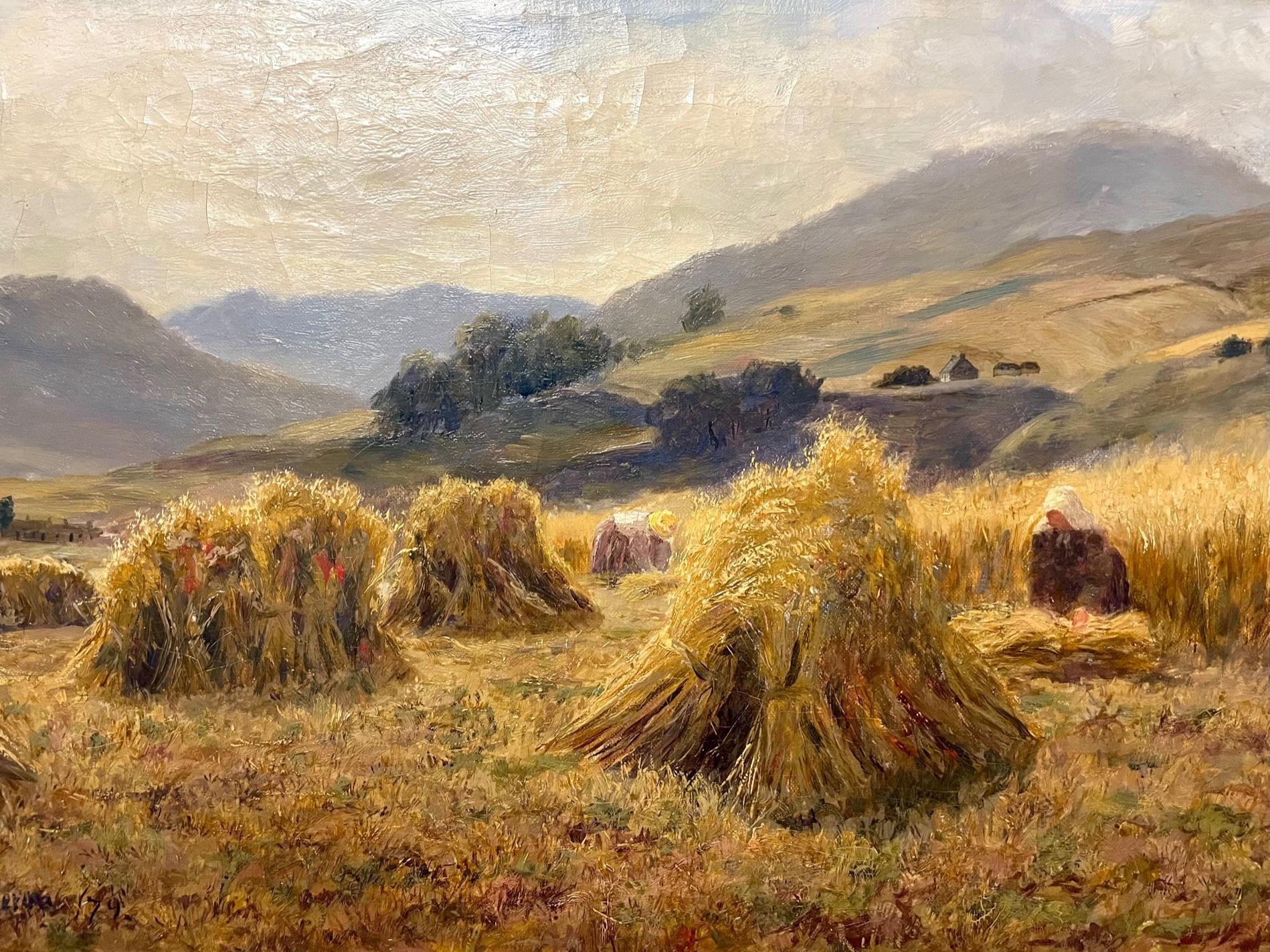Fino cuadro del renombrado y galardonado artista escocés Duncan Cameron de su tema favorito, los almiares en otoño con la pintoresca campiña escocesa como telón de fondo. Firmado y fechado en 1879 en la parte inferior izquierda, se trata de un