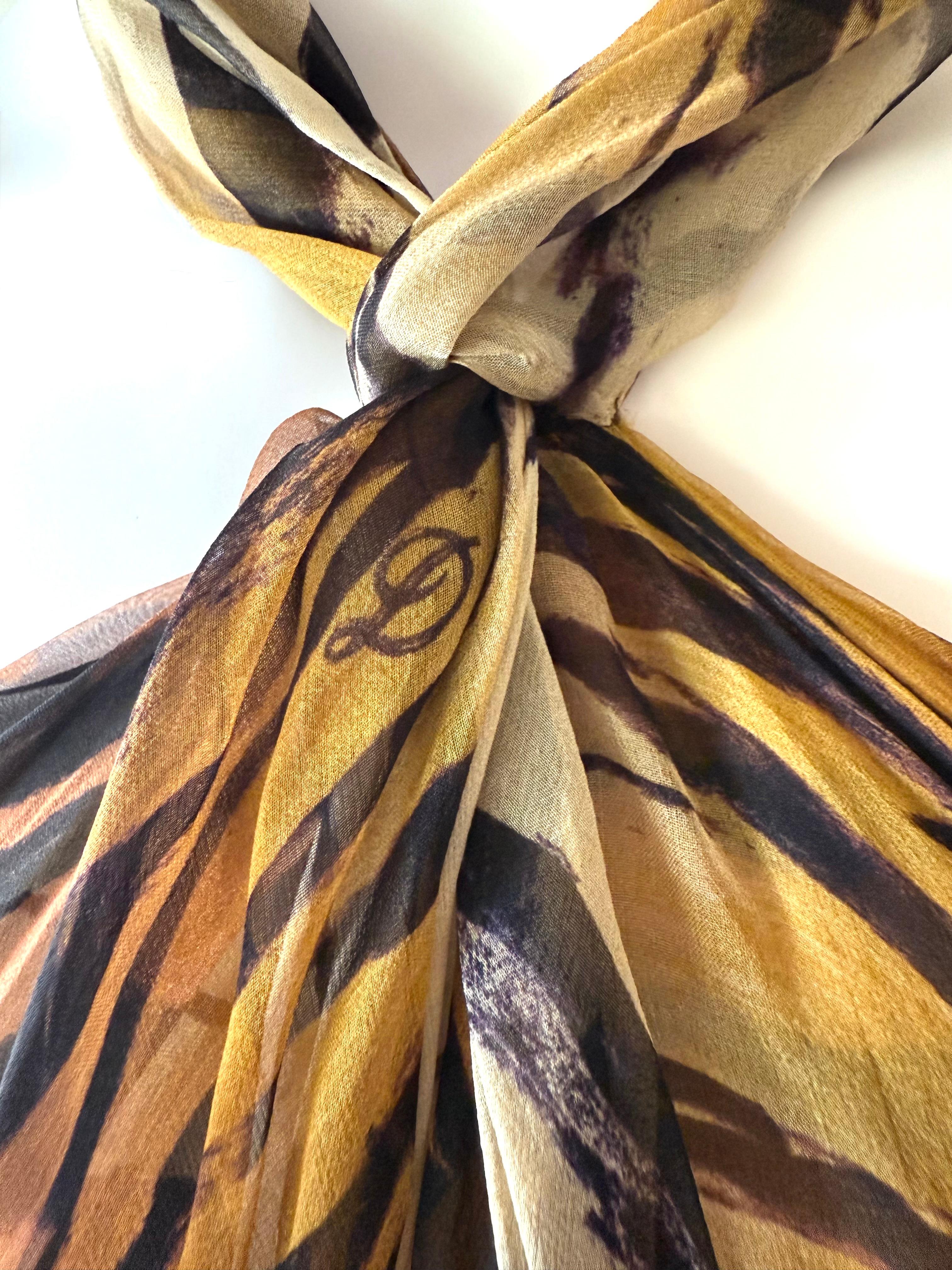 DUNDAS Runway F/W 2019 Couture Tiger Print Silk Cutout Gown with Train in vendita 2