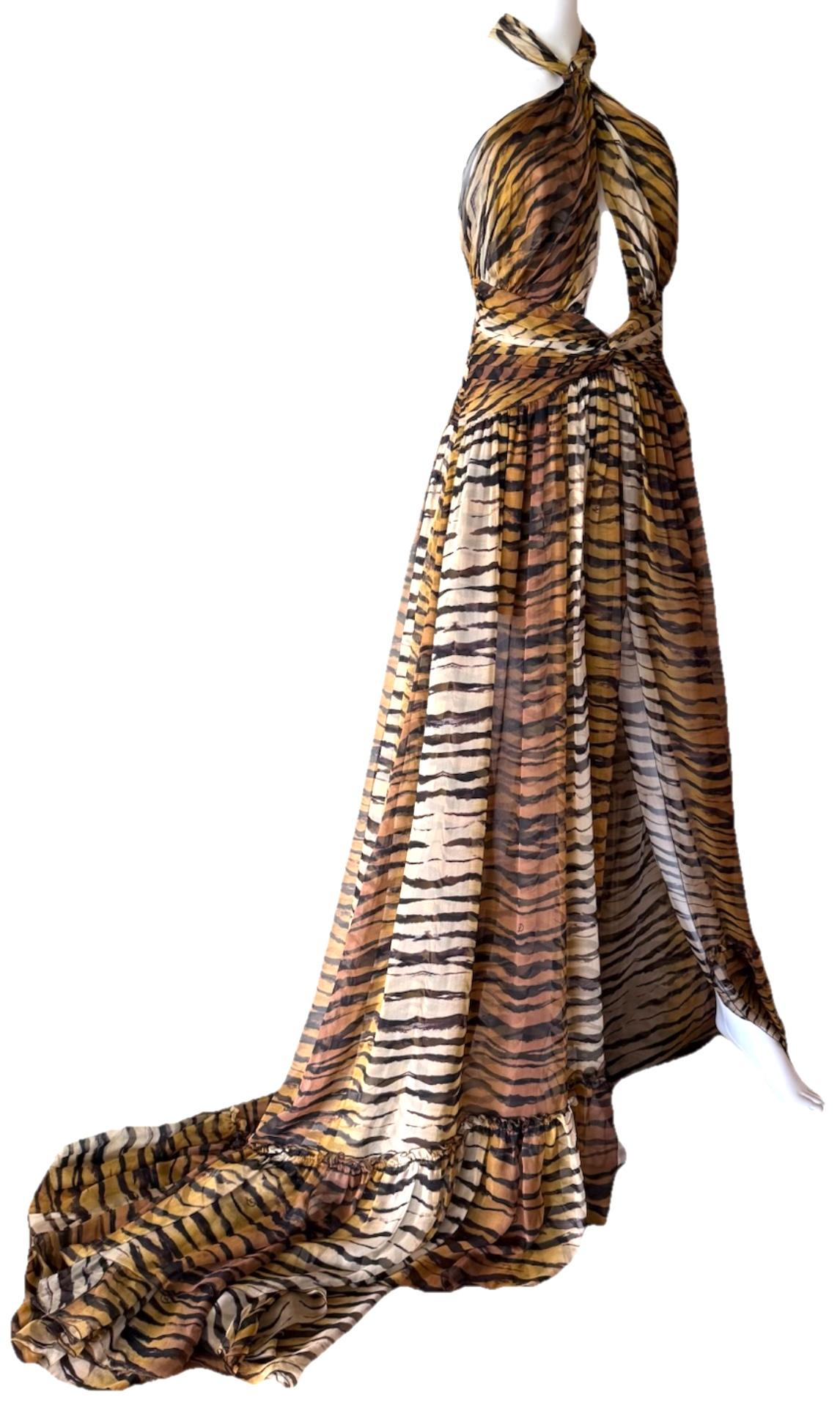 Donna DUNDAS Runway F/W 2019 Couture Tiger Print Silk Cutout Gown with Train in vendita