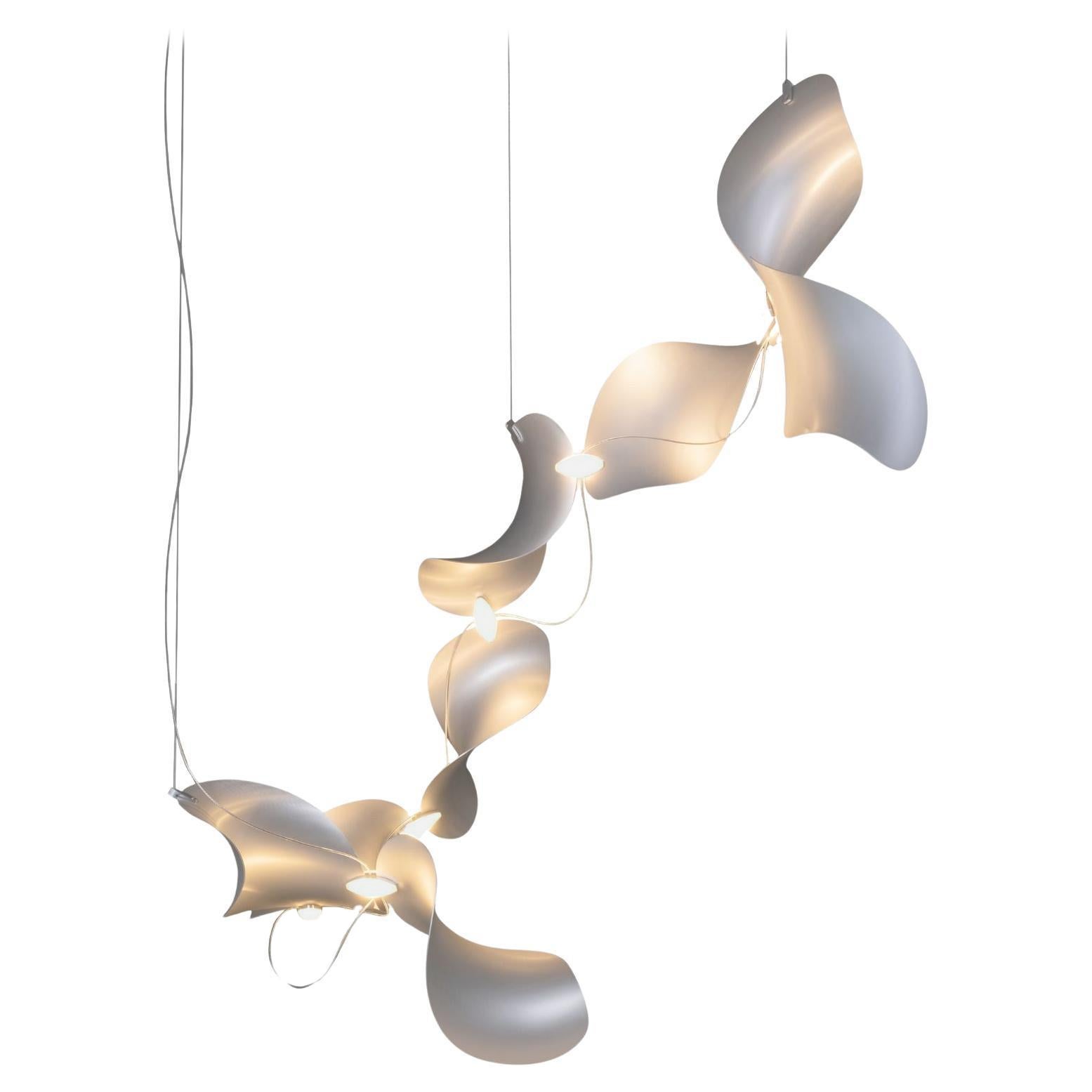 Lampada a sospensione 'Dune 8 Curve Line' in alluminio anodizzato per Moss Objects