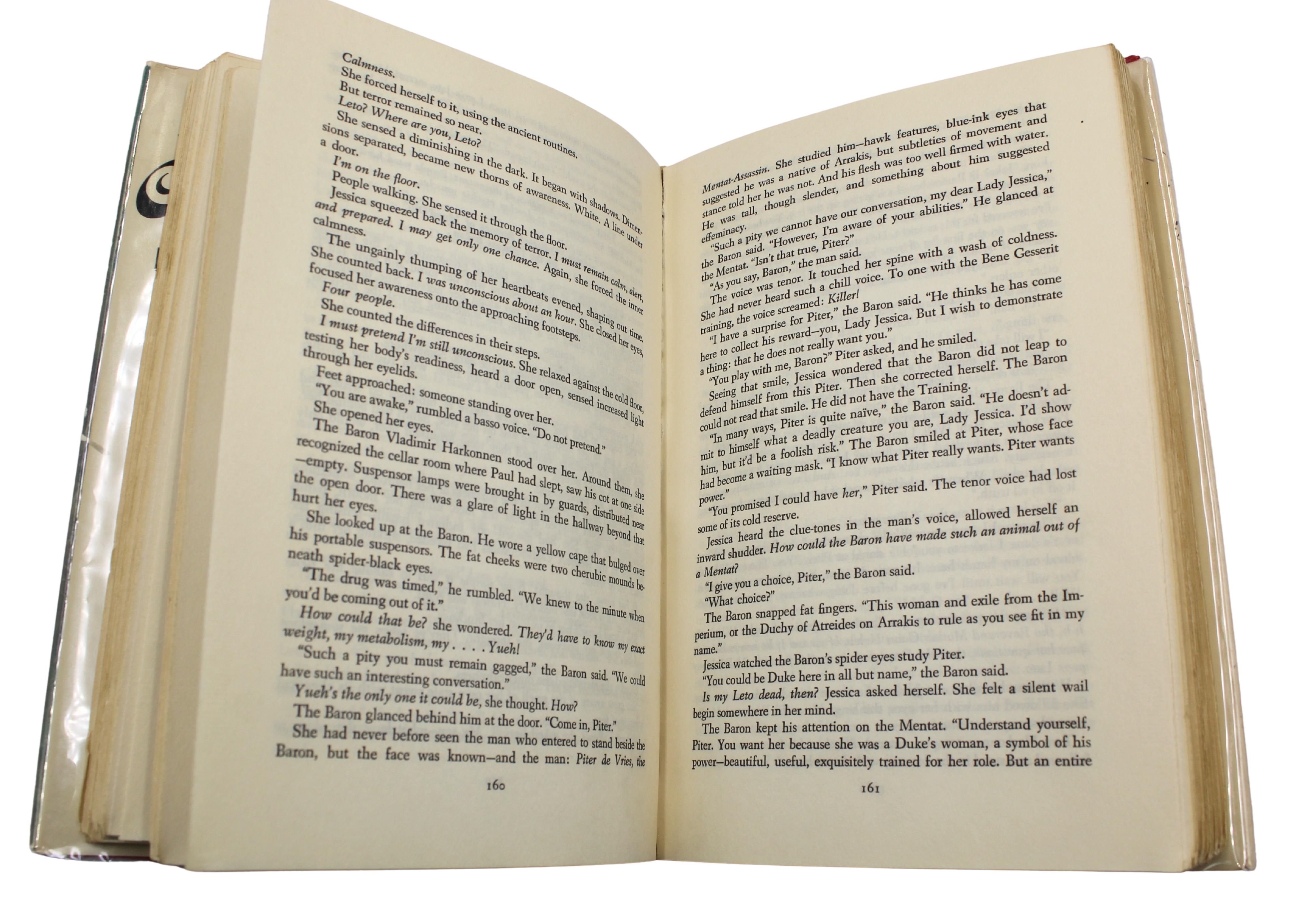 Dune par Frank Herbert, édition du club de lecture, sous jaquette originale, 1965 en vente 4