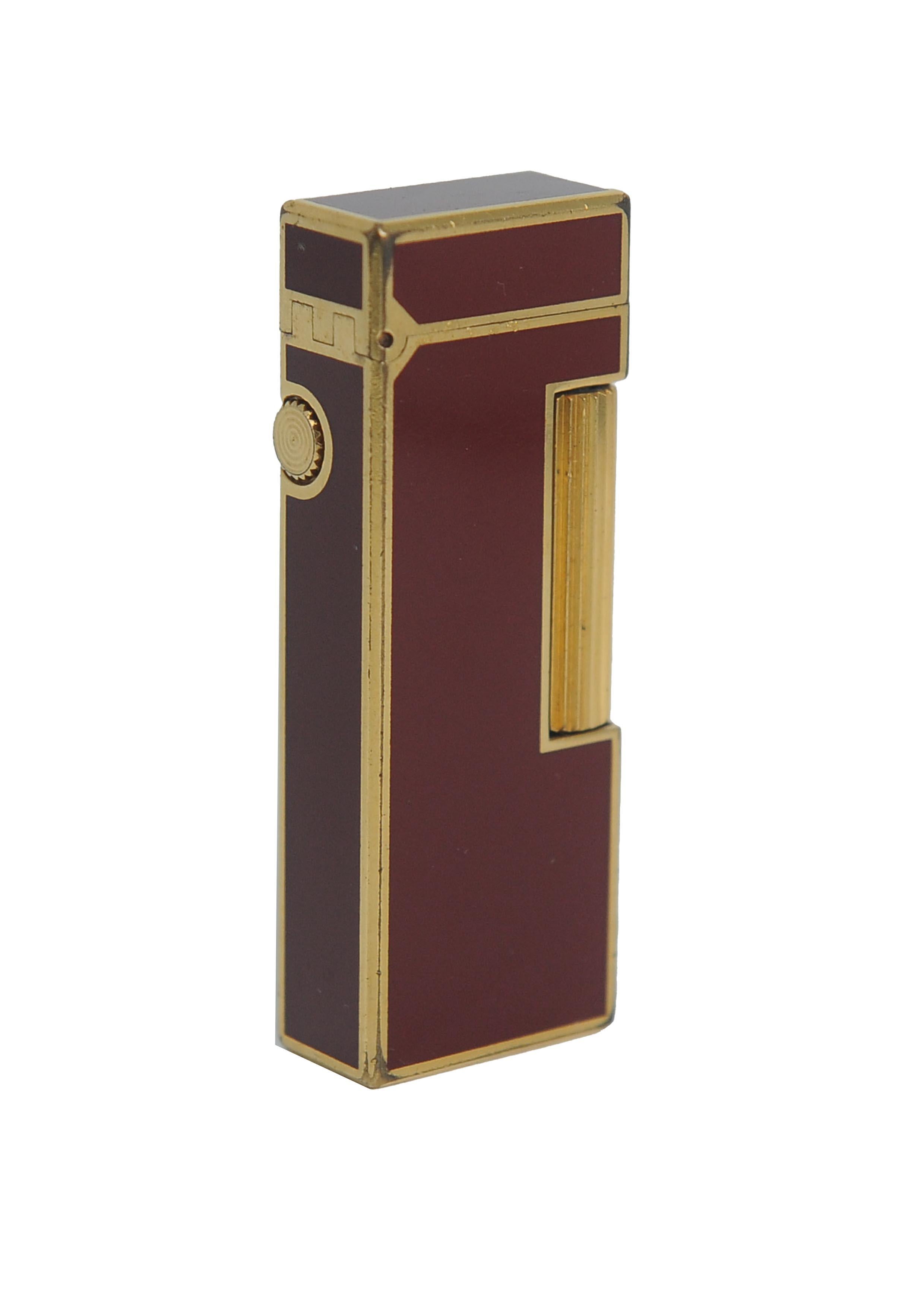 Accendino classico Rollagas di Dunhill placcato oro rosso a 18 carati in vendita 3