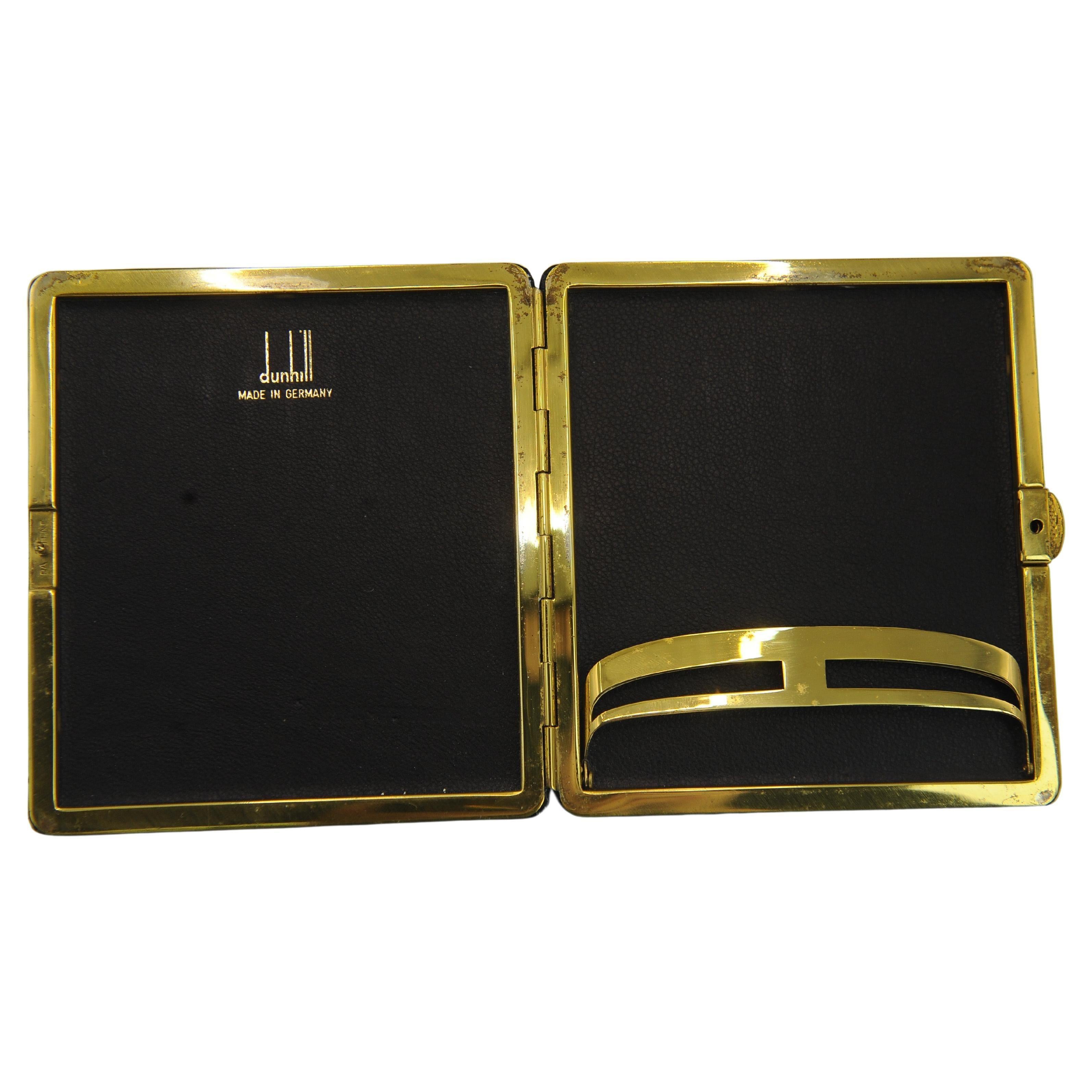 Accendino Dunhill Rollagas placcato in oro 18ct e laccato in marmo blu, imballato e revisionato in vendita 13