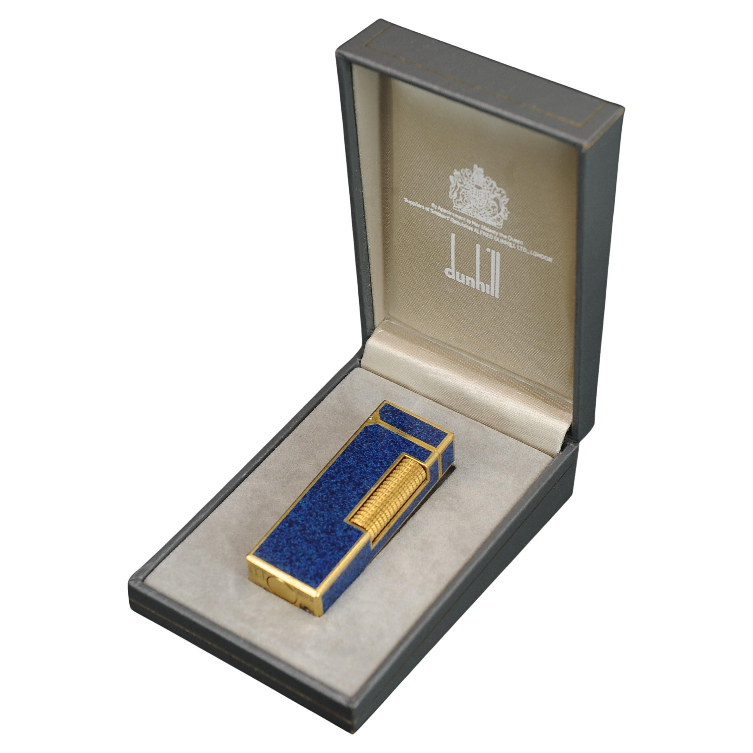 Art Déco Accendino Dunhill Rollagas placcato in oro 18ct e laccato in marmo blu, imballato e revisionato in vendita