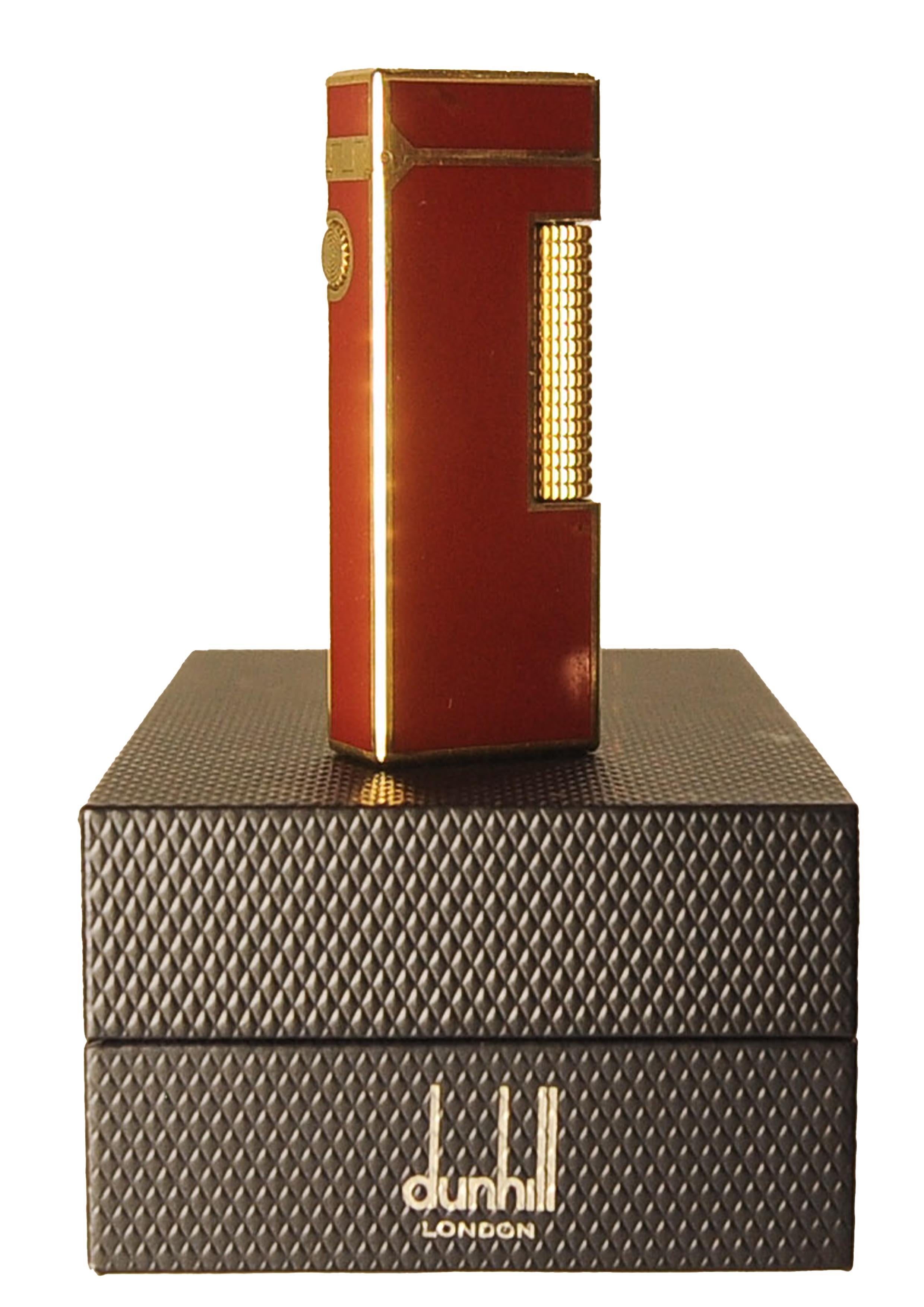 Dunhill 18ct Gold Plated Red Lacquered Rollagas Classic Lighter Boxed & Serviced en vente 4