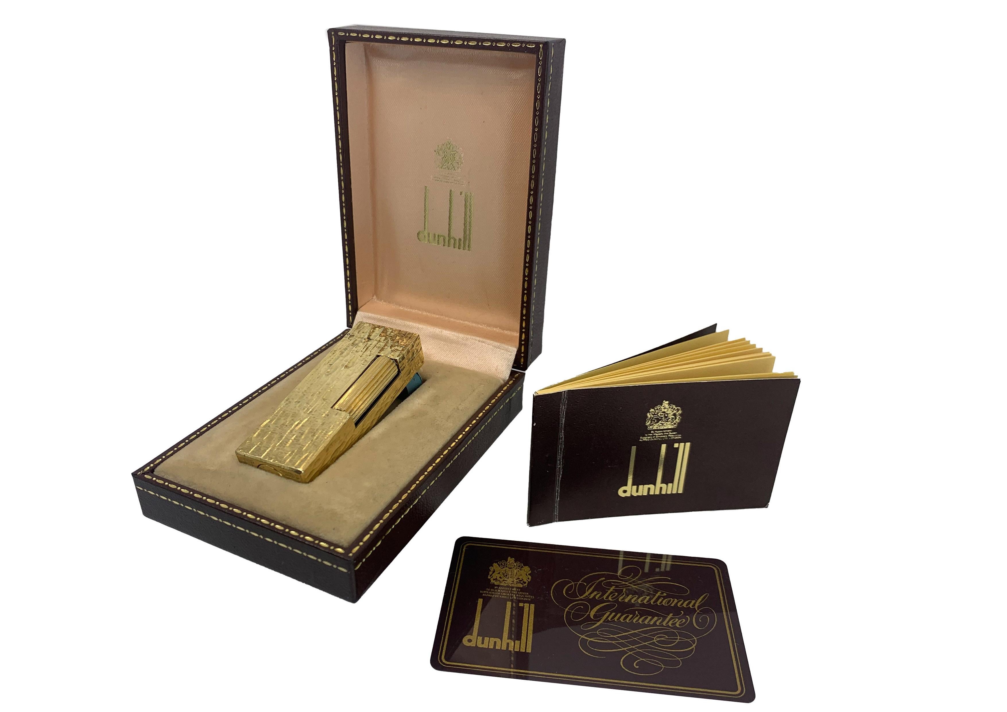 Dunhill Encendedor De Bolsillo Y Caja De Rollagas Efecto Corteza Chapado En Oro 18ct Británico en venta