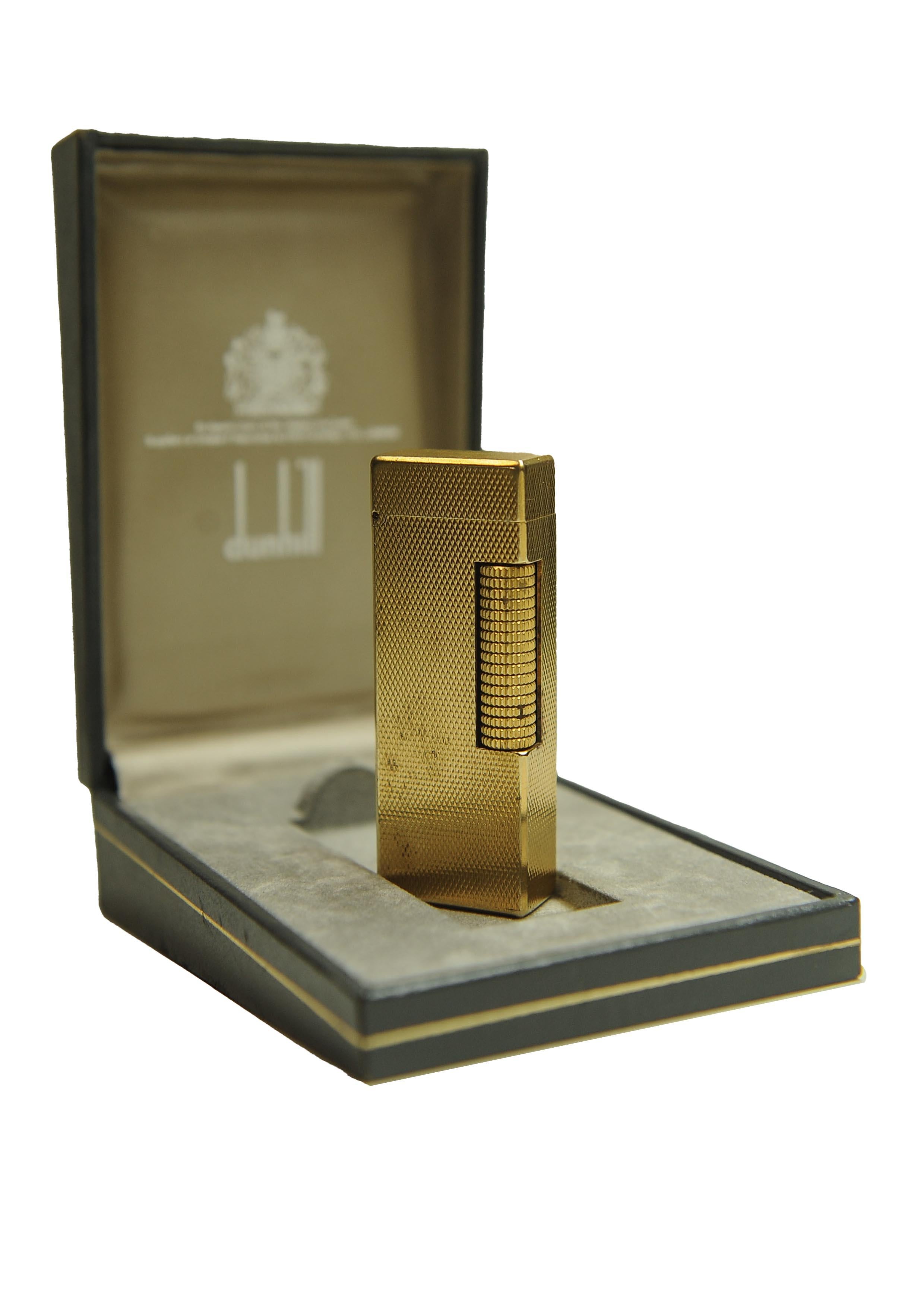 Art déco Dunhill 18ct Gold Plated Rollagas Cigarette Lighter With Box & Papers Serviced en vente
