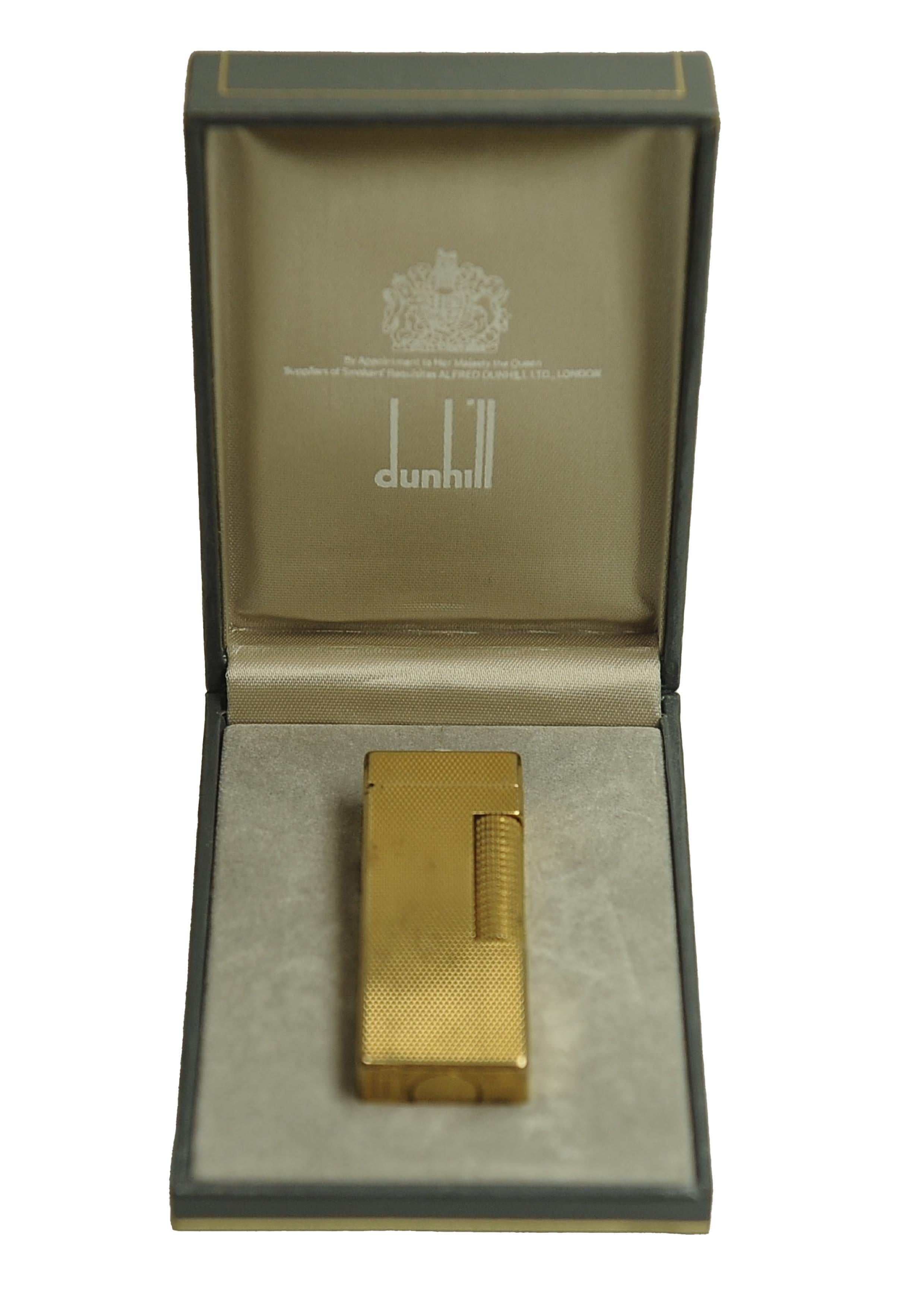 Dunhill 18ct Gold Plated Rollagas Cigarette Lighter With Box & Papers Serviced Bon état - En vente à Reading, Berkshire