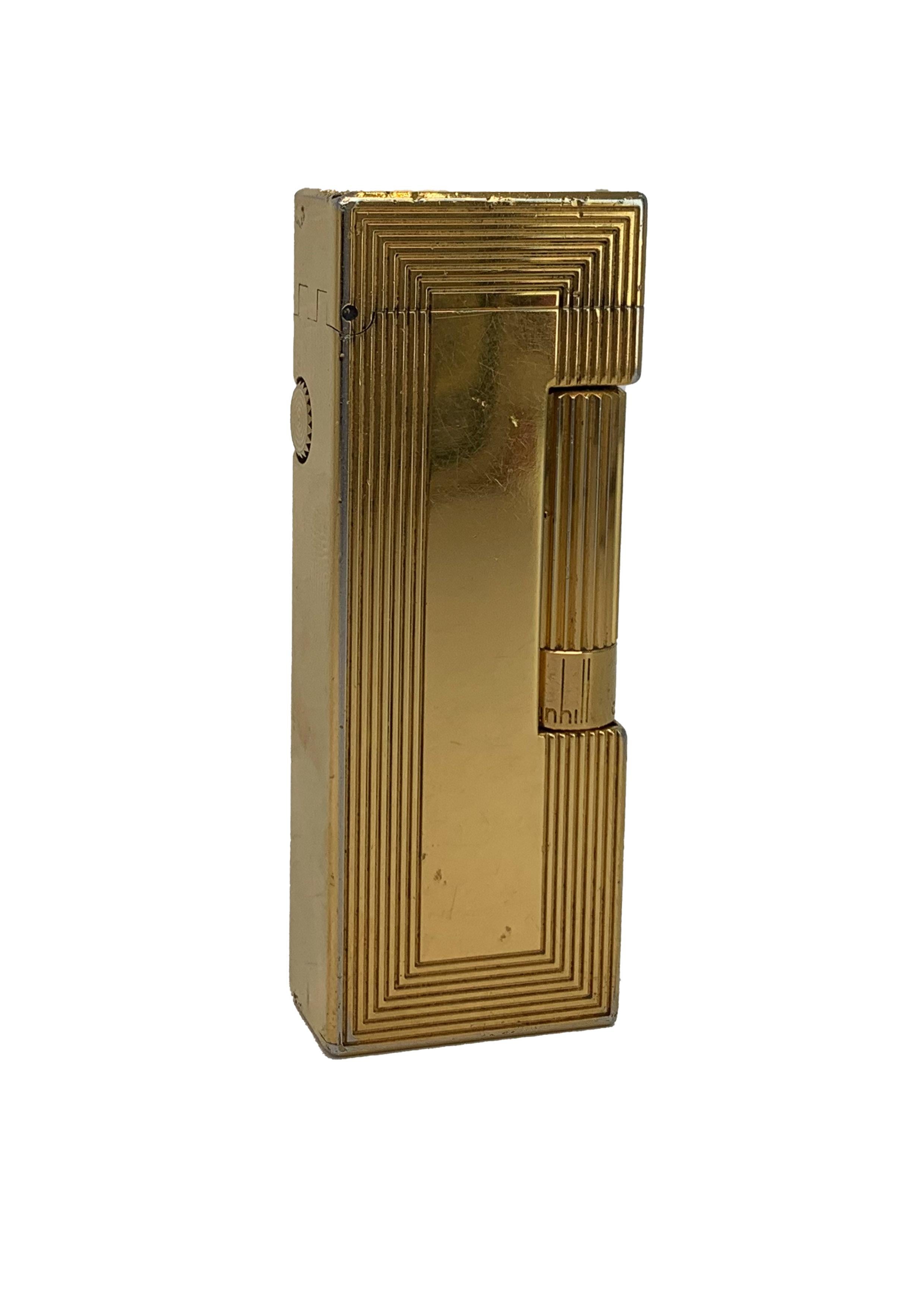 Dunhill Encendedor de Bolsillo Rollagas Chapado en Oro de 18 ct Con Caja Original. Art Decó en venta