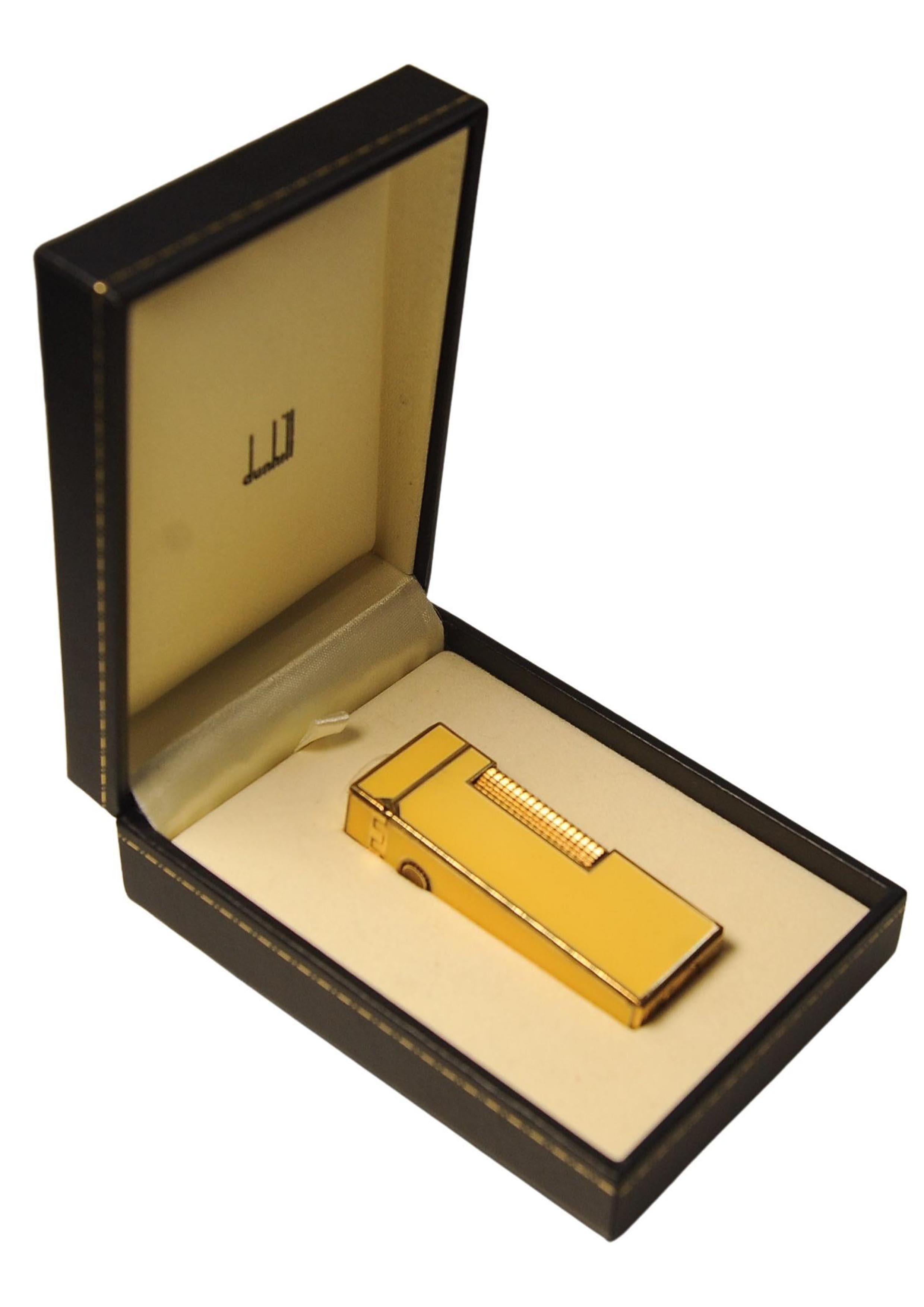 Dunhill 18ct Gold Plated Yellow Lacquered Rollagas Lighter Serviced Working en vente 2
