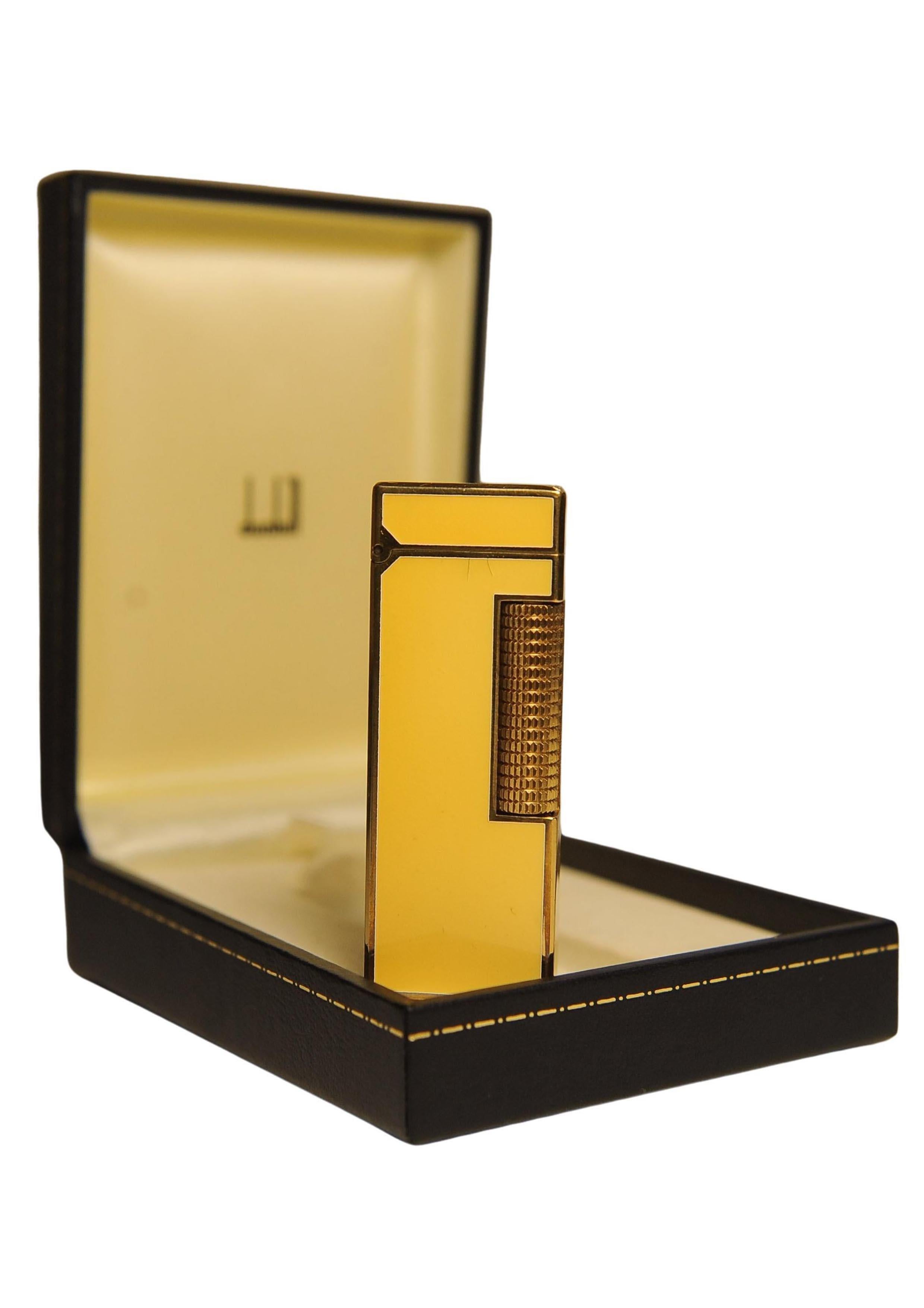 Dunhill 18ct Gold Plated Yellow Lacquered Rollagas Lighter Serviced Working en vente 1