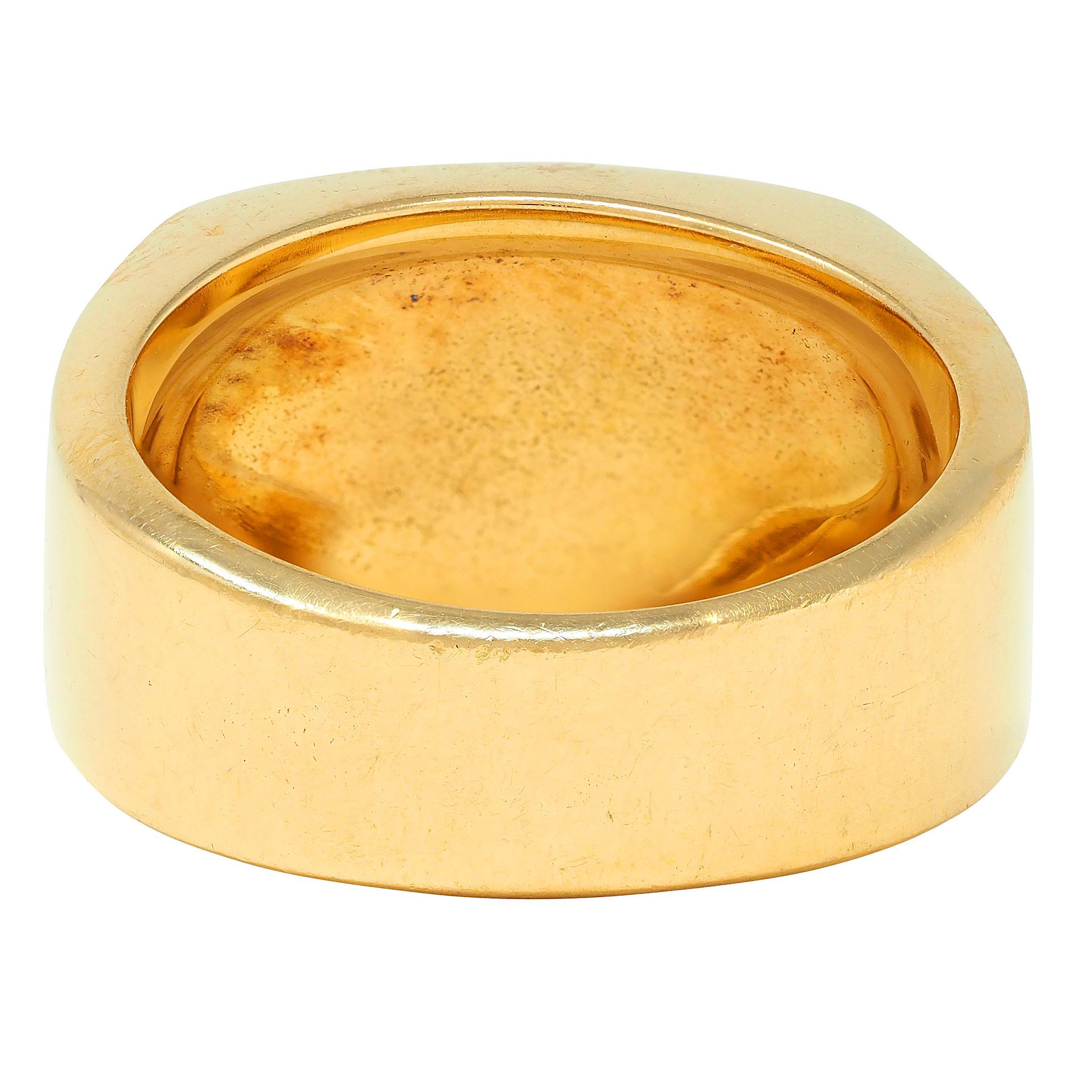 Dunhill, chevalière unisexe en or jaune 18 carats avec gravure de lion héraldique, années 2000 Unisexe en vente