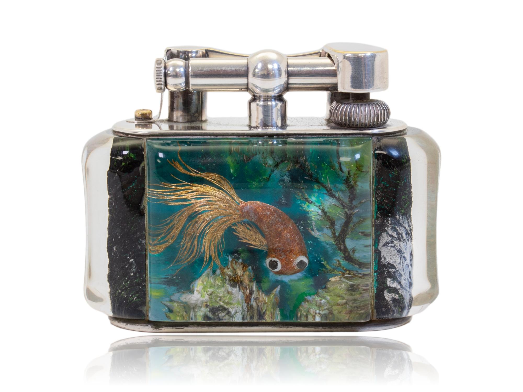 Dunhill Aquarium Half-Giant Table Lighter For Sale 4