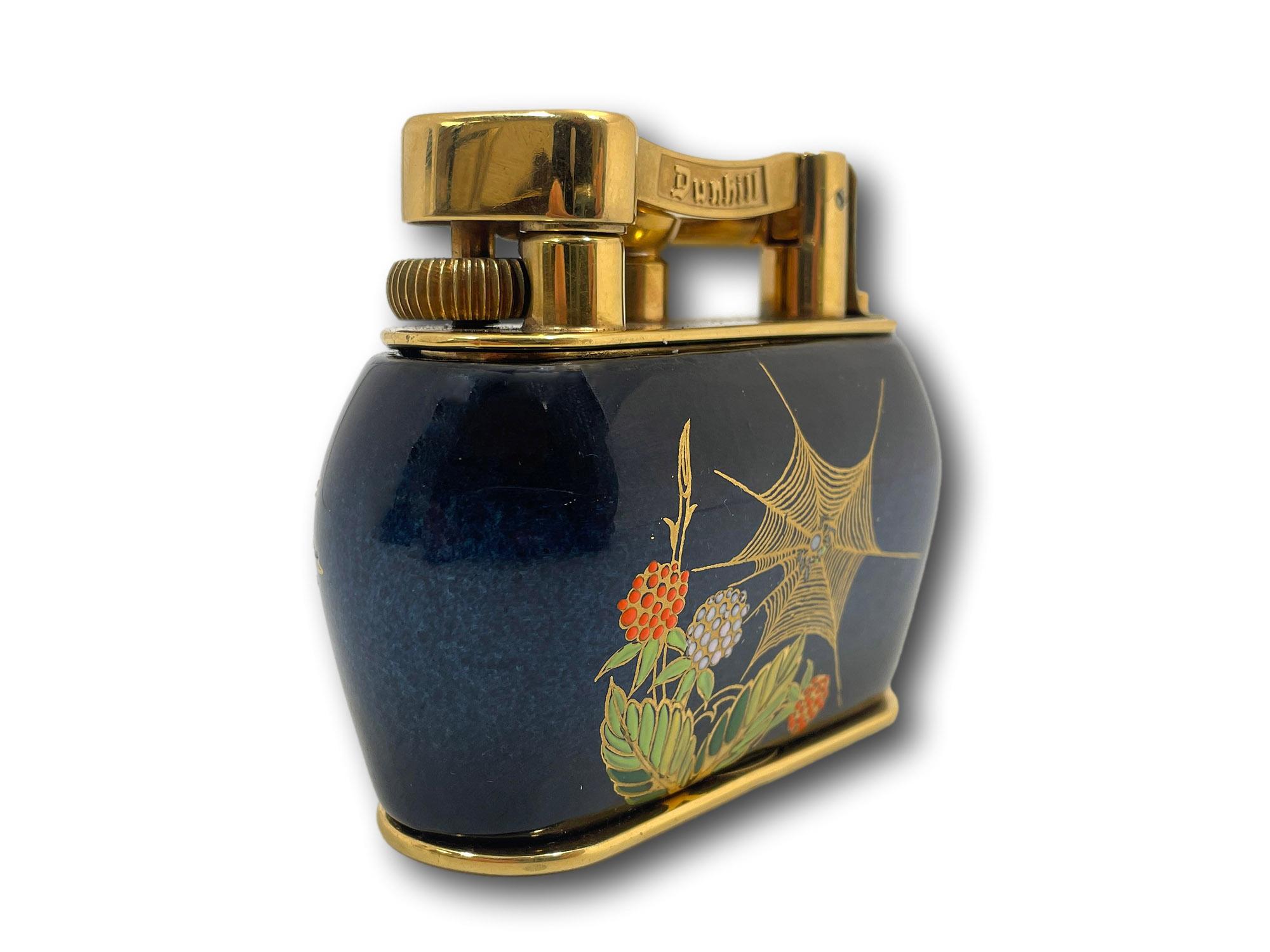Dunhill Carlton Ware Spider Web Table Lighter For Sale 3