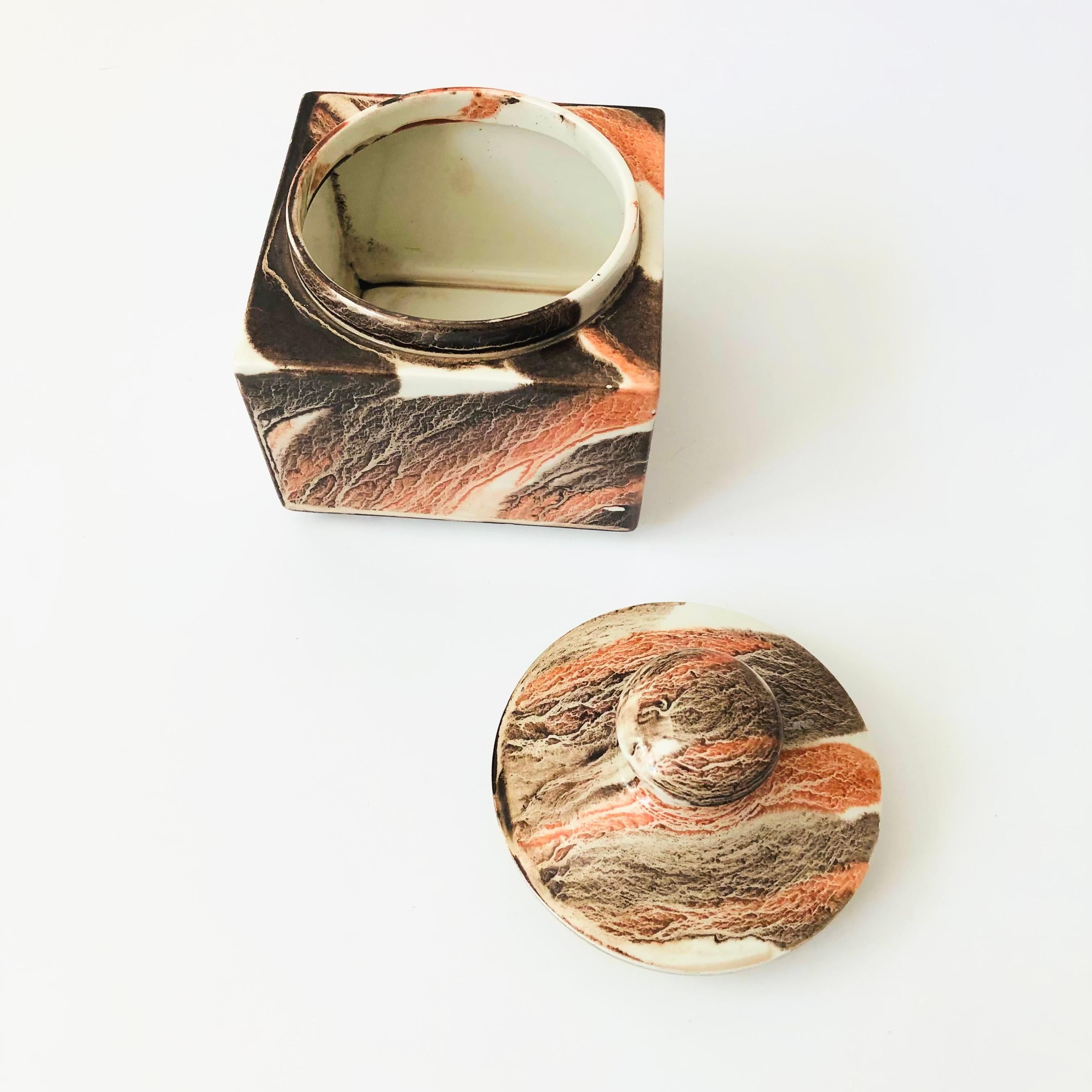 20th Century Dunhill Ceramic Container - Made in Italy For Sale