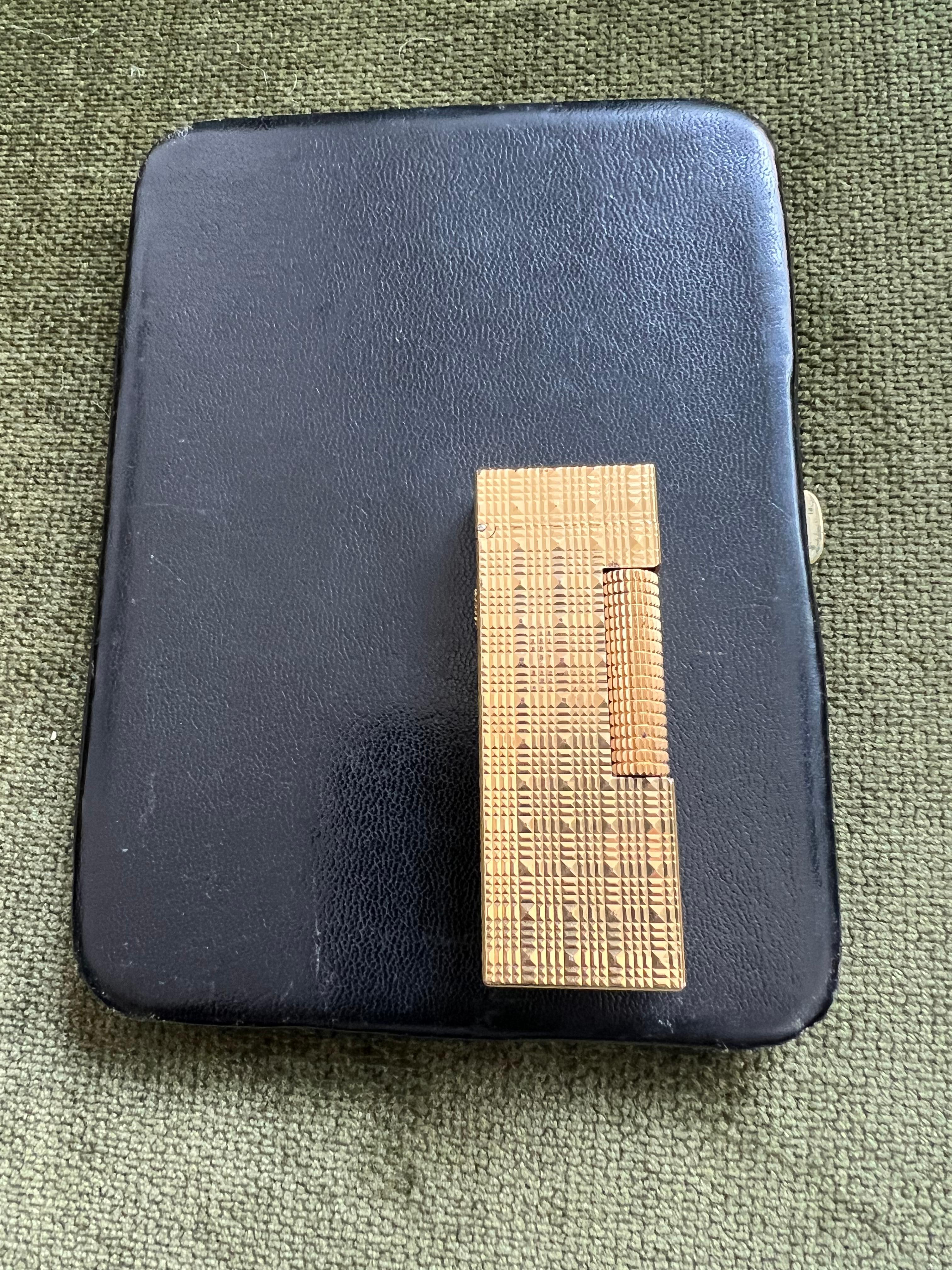 Vintage & Rare Dunhill Cigarette Case & Dunhill Gold Lighter Set, Circa 1970 For Sale 2