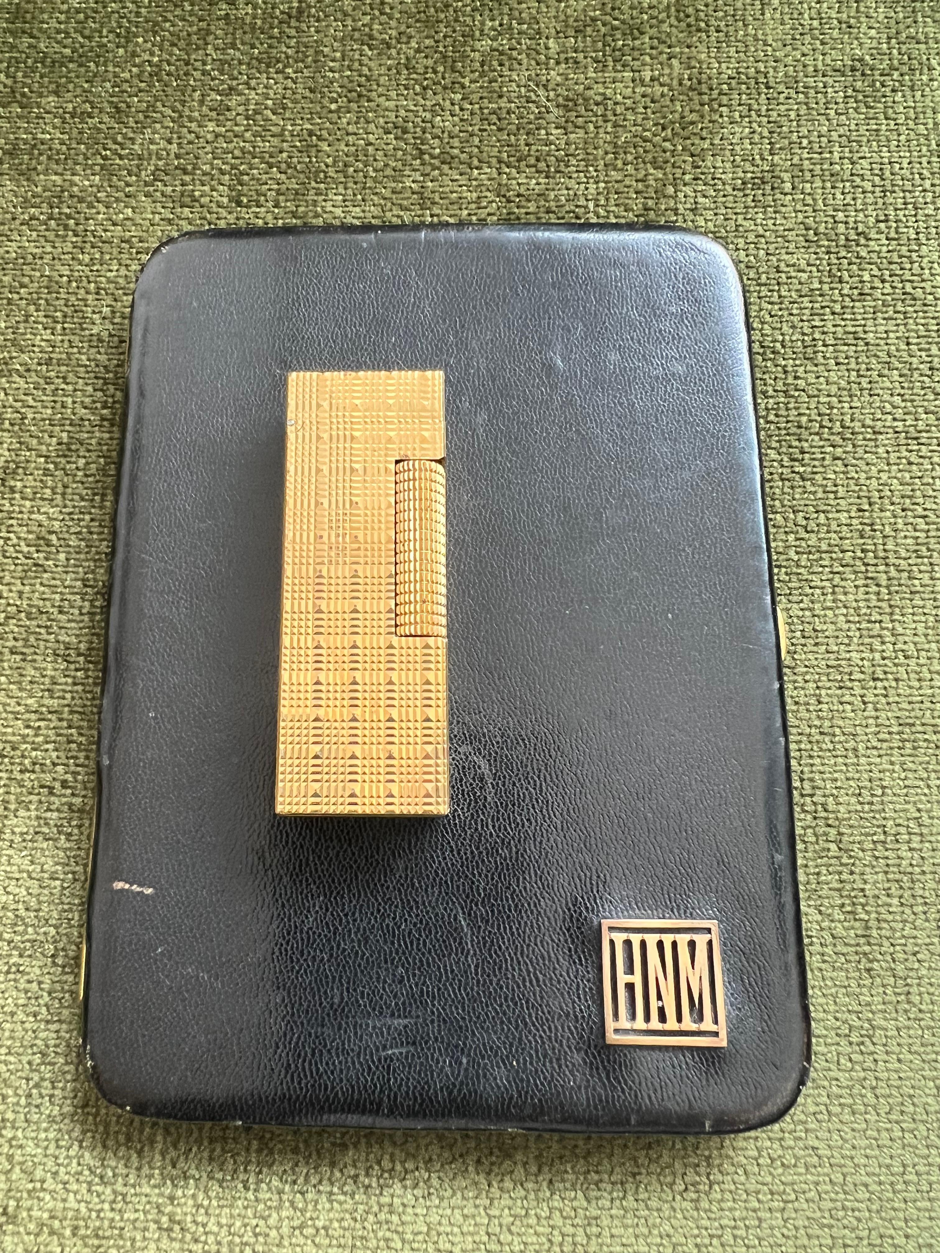 Vintage & Rare Dunhill Cigarette Case & Dunhill Gold Lighter Set, Circa 1970 For Sale 1
