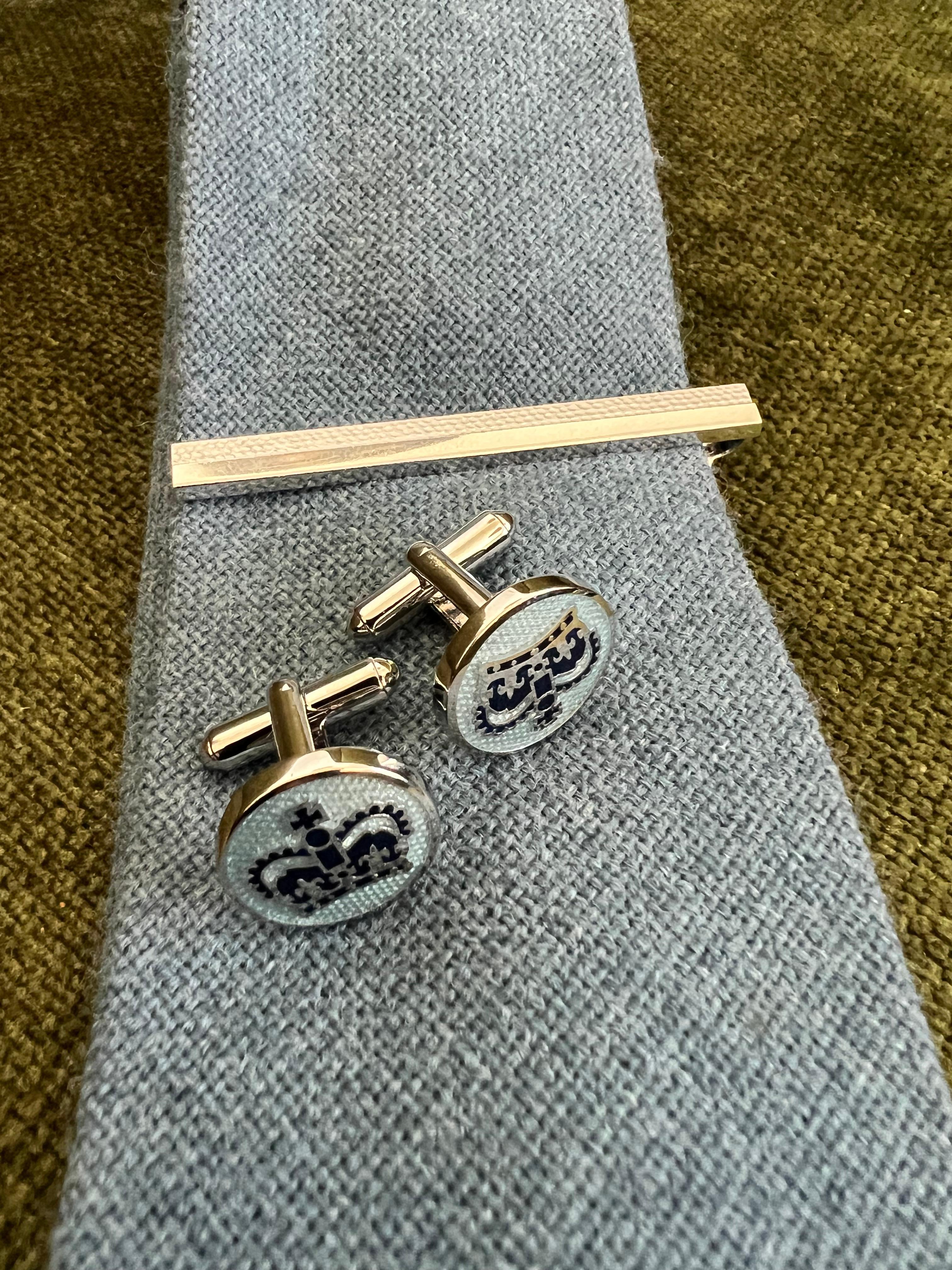 Dunhill Cigarette Case & Lighter, Katharine Hamnett Tie Clip & Cufflinks Set For Sale 6