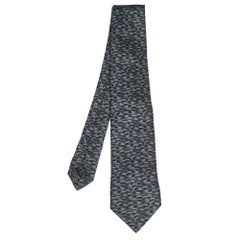 Corbata de seda con estampado abstracto gris y negro de Dunhill