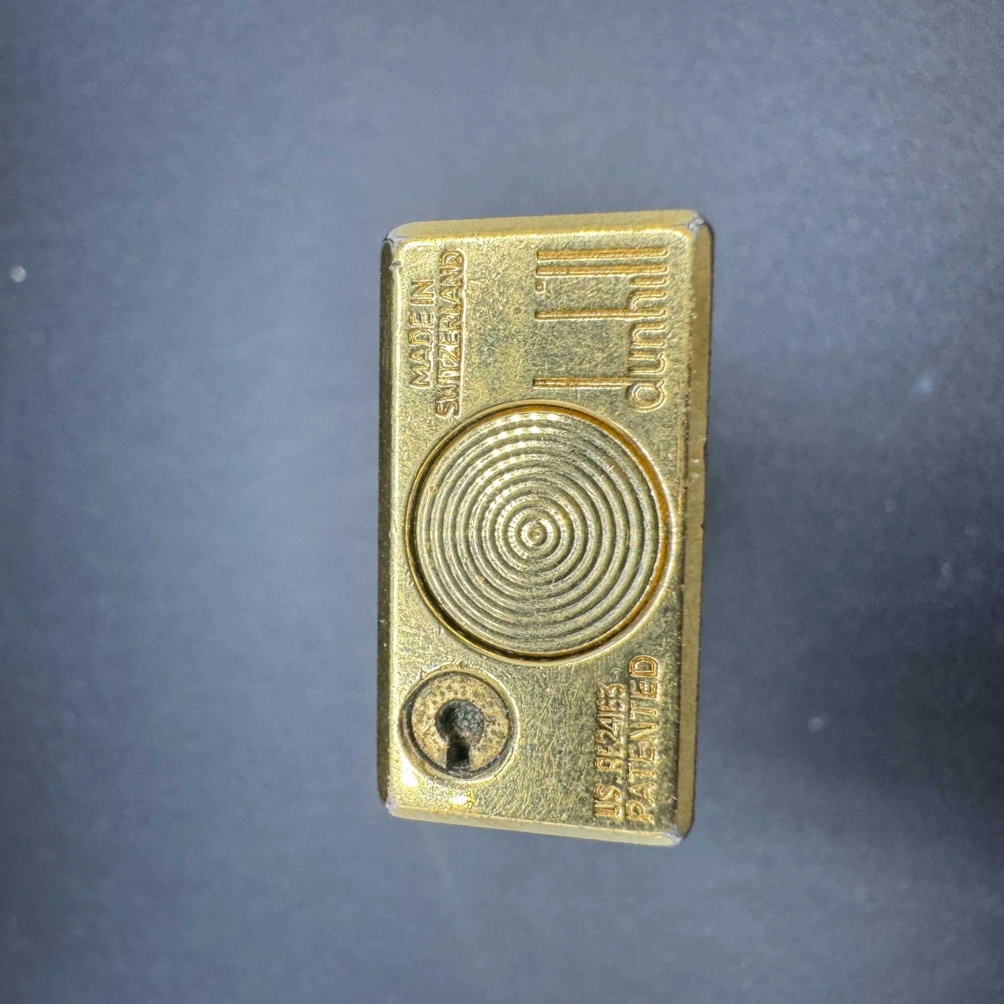 Dunhill “James Bond” Lighter of Choice, Diamond Pattern Gold Plated Lighter 7