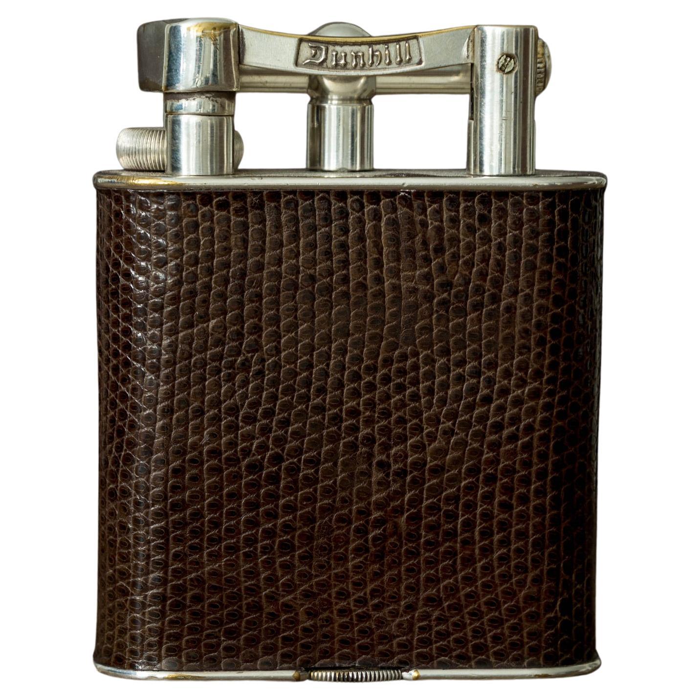 Dunhill-Leuchte „Giant“ aus Eidechsenhaut, um 1950 im Angebot