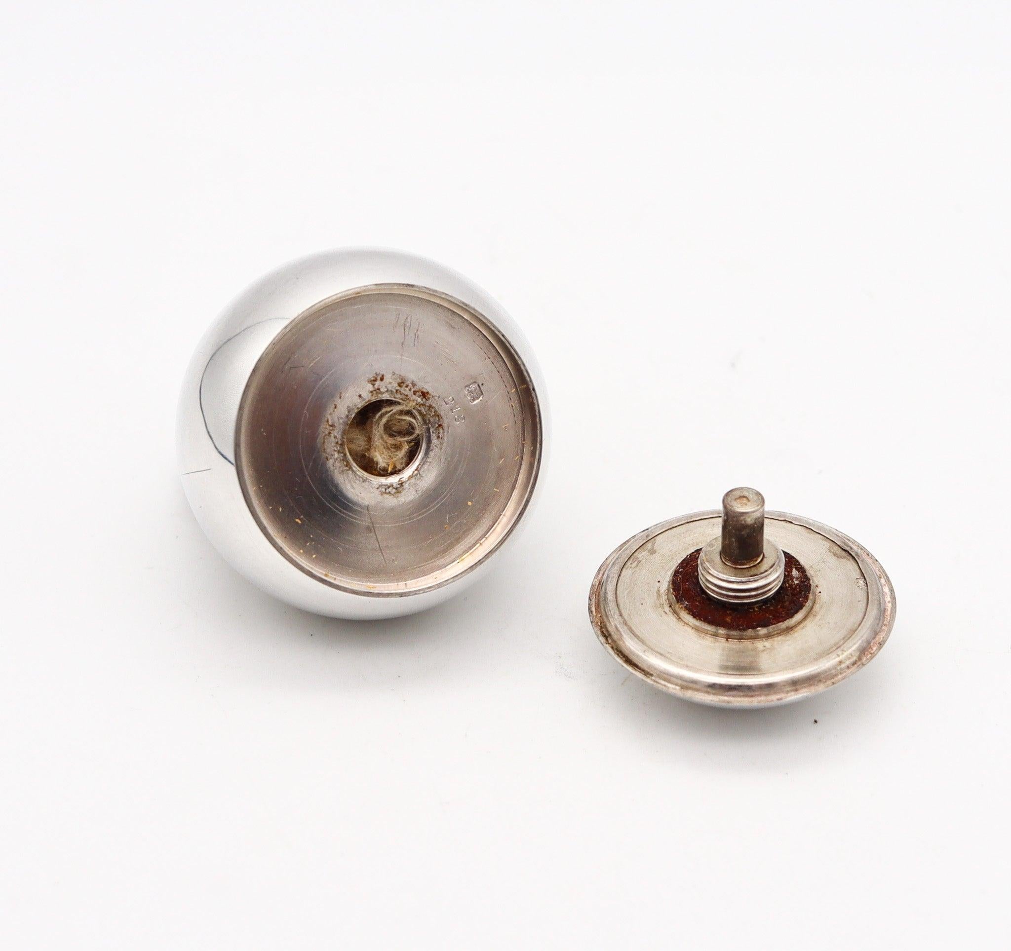 DUNHILL London 1929 Ball Desk Petrol Lighter In Solid .925 Sterling Silver For Sale 1