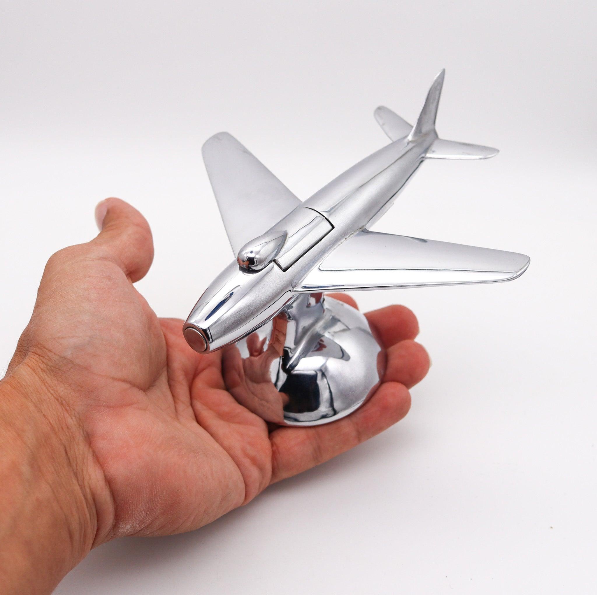 Metà XX secolo DUNHILL London 1954 Jet Aircraft F-86 Accendino da tavolo in cromo lucido
