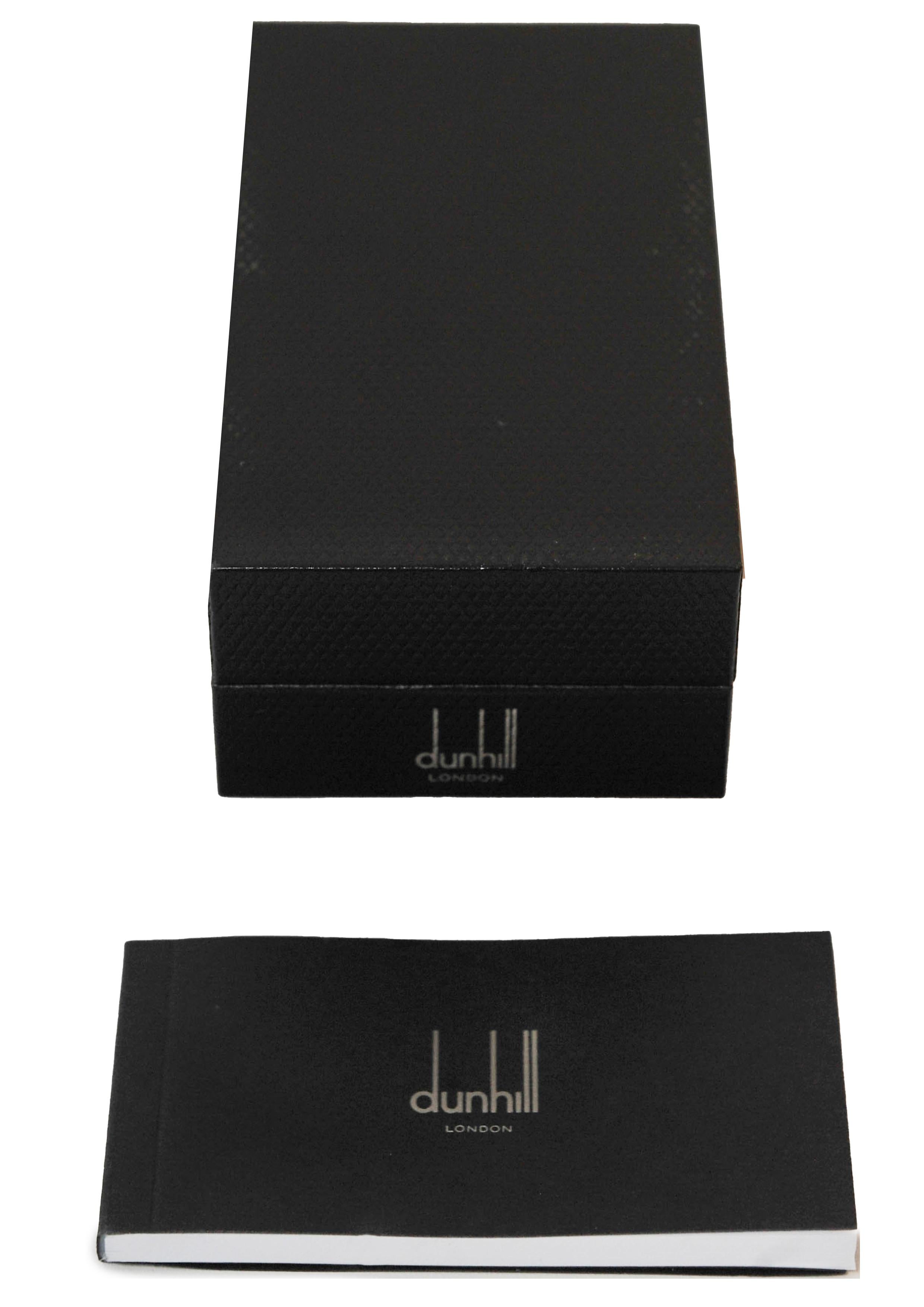 Dunhill of London Longtail Logo Rollgas Zigarettenfeuerzeug mit Dunhill-Schachtel im Angebot 3