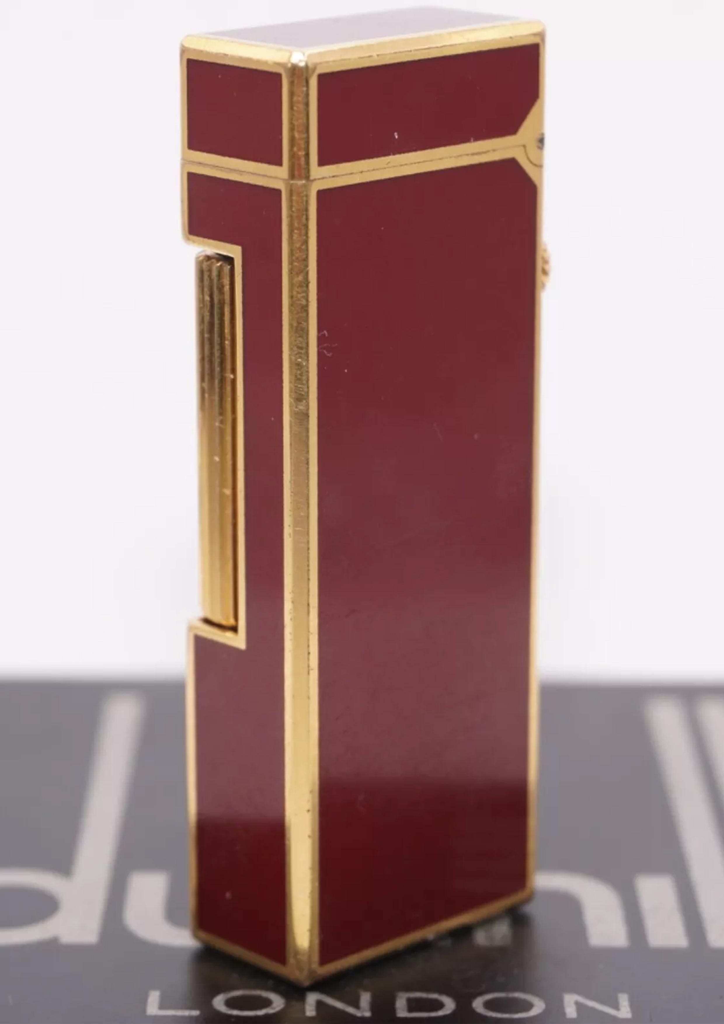 Art Deco Dunhill Red Lacquered Goldplate Rollagas Classic Cigarette Lighter Swiss Made