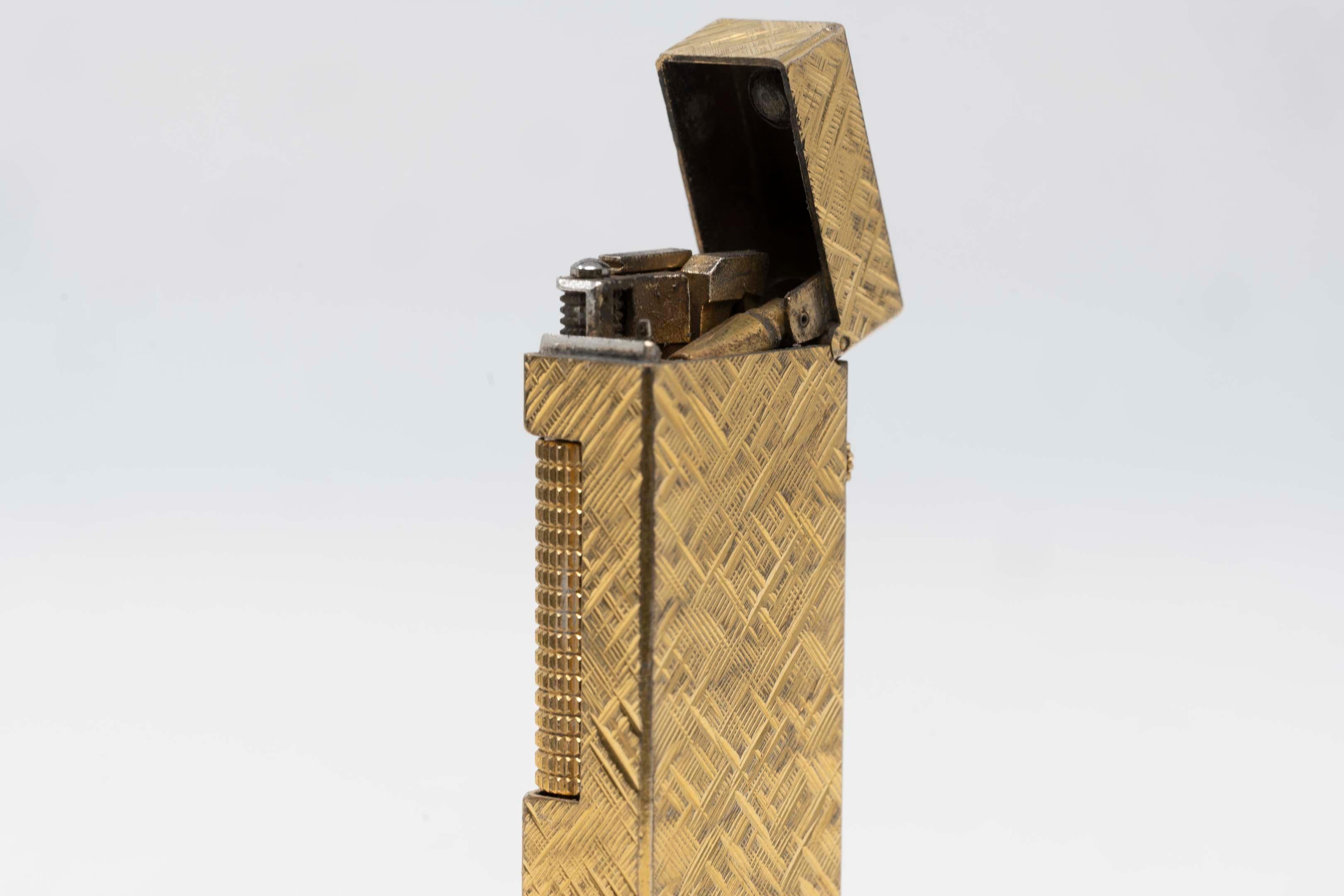 Dunhill Rollagas Goldplated Lighter PAT 24163 In Good Condition In Montreal, QC