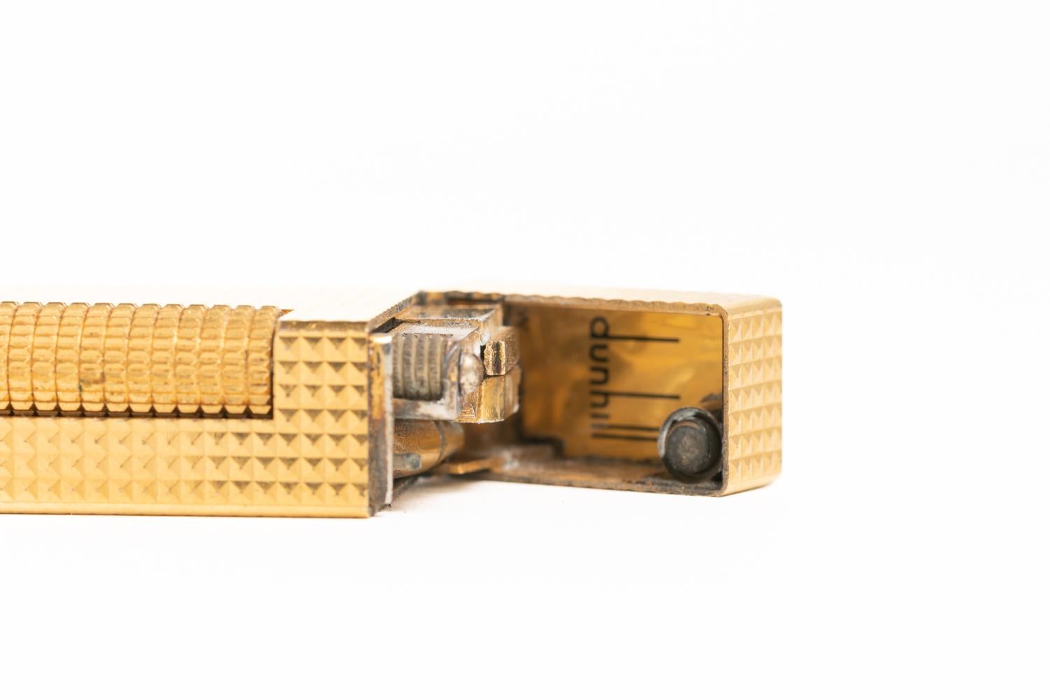 Dunhill Rollagas Lighter Gold Plated Diamond Pattern 2