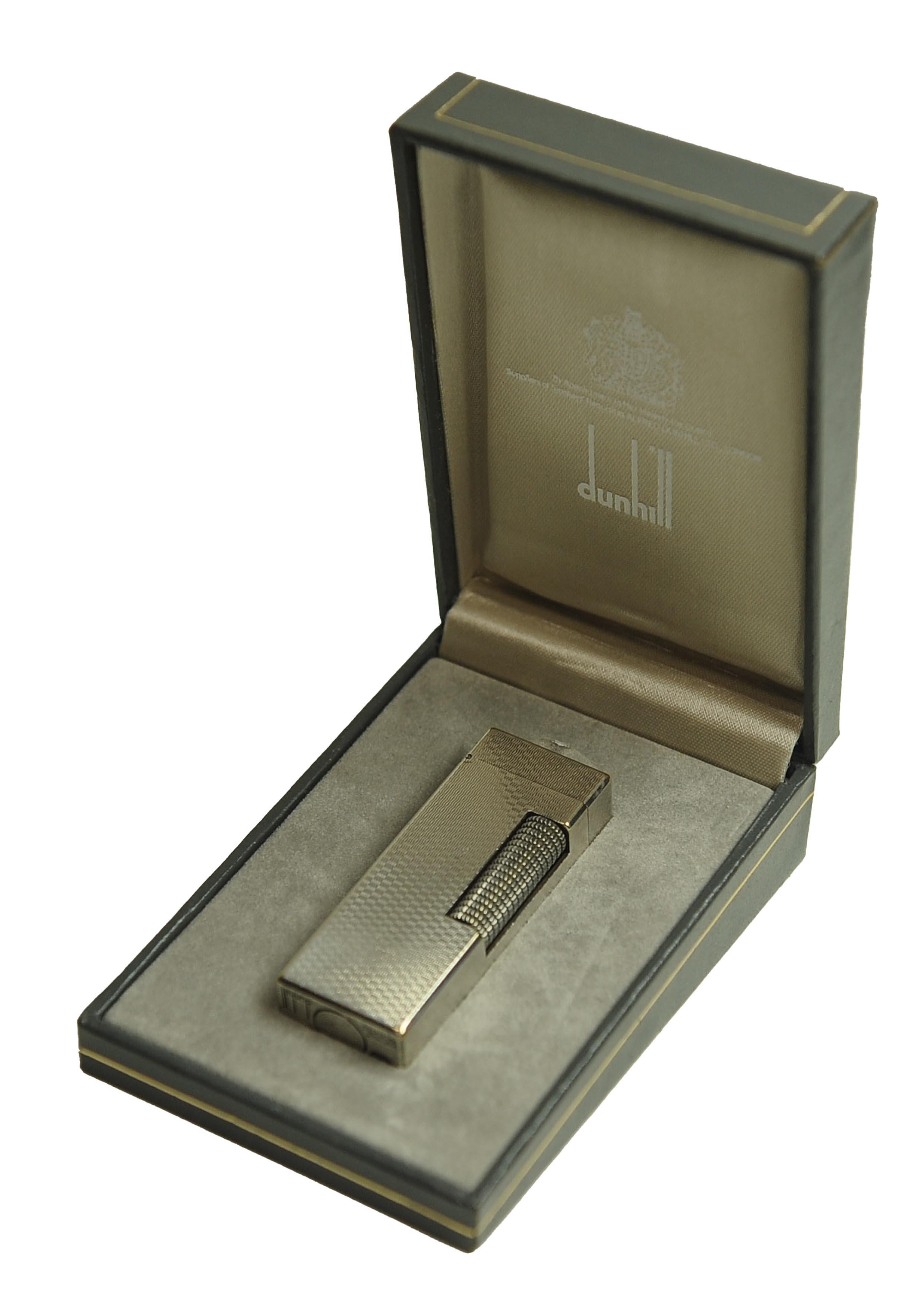 Art déco Dunhill Silver Plated Working Rollagas Lighter With Dunhill Box Serviced en vente